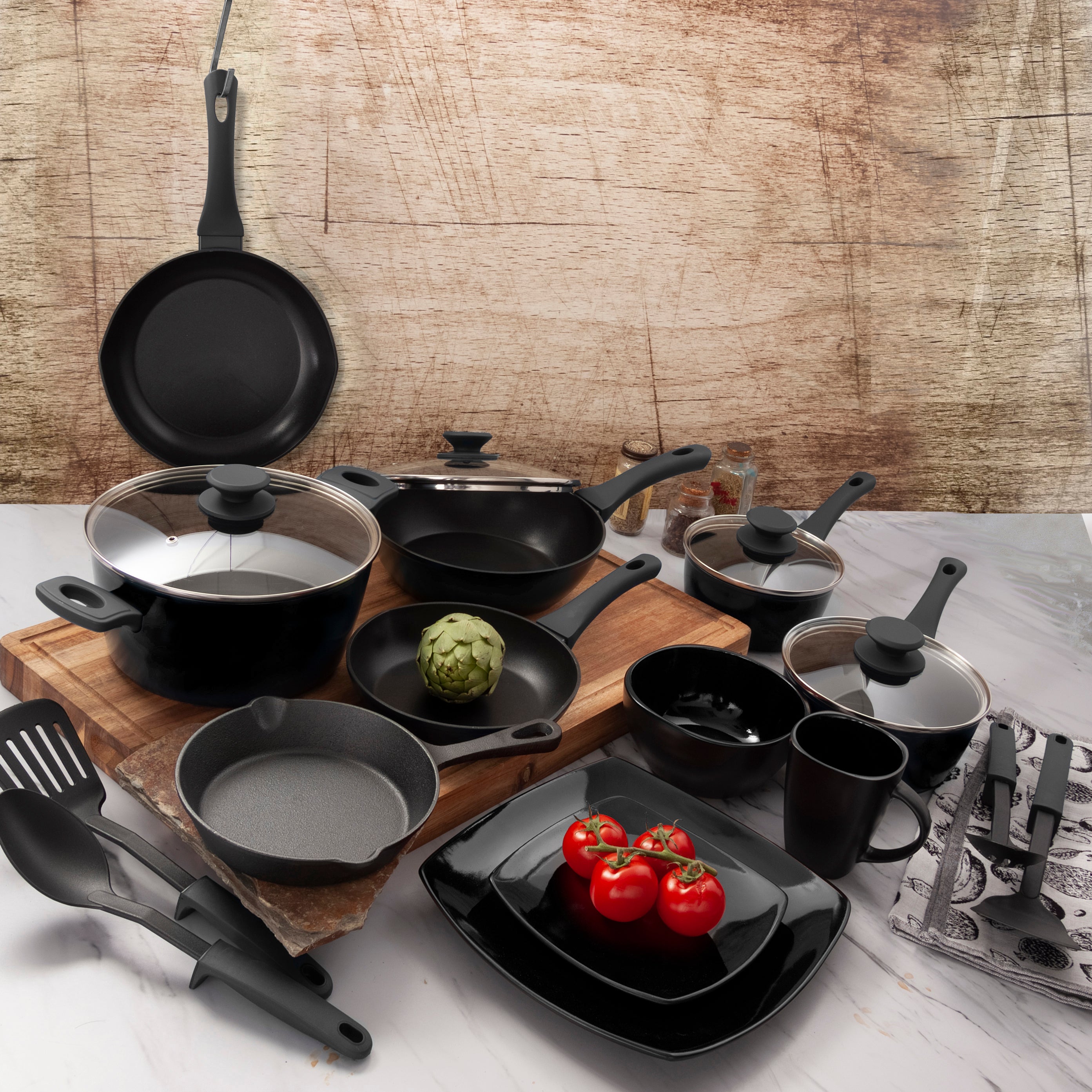 Gibson Soho Lounge 15-Piece Aluminum Cookware Set w/ Bakelite Handles and Glass Lids