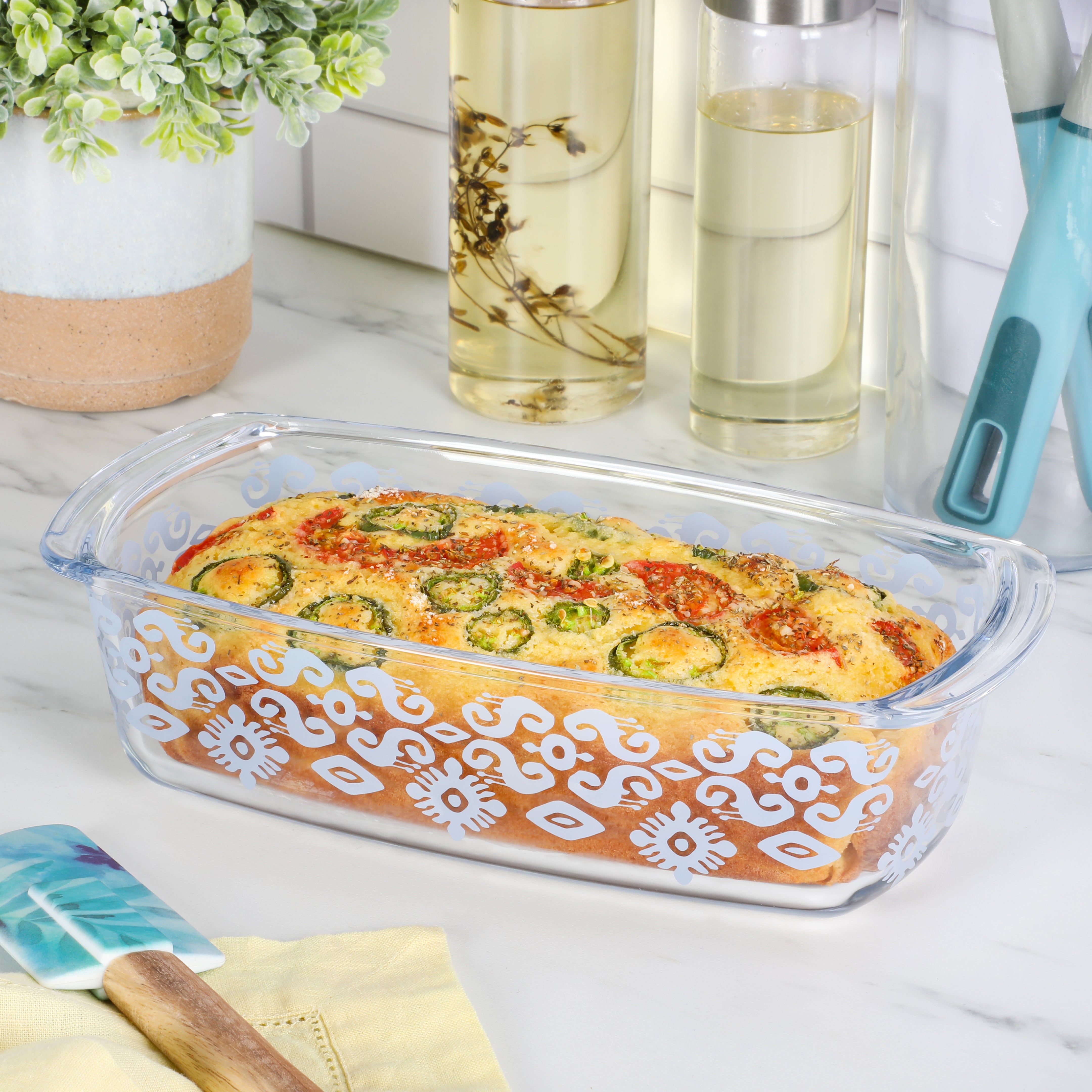 Spice by Tia Mowry Spicy Cloves 1.6-Quart Loaf Pan Oven, Dishwasher and Microwave Safe Borosilicate Glass Bakeware