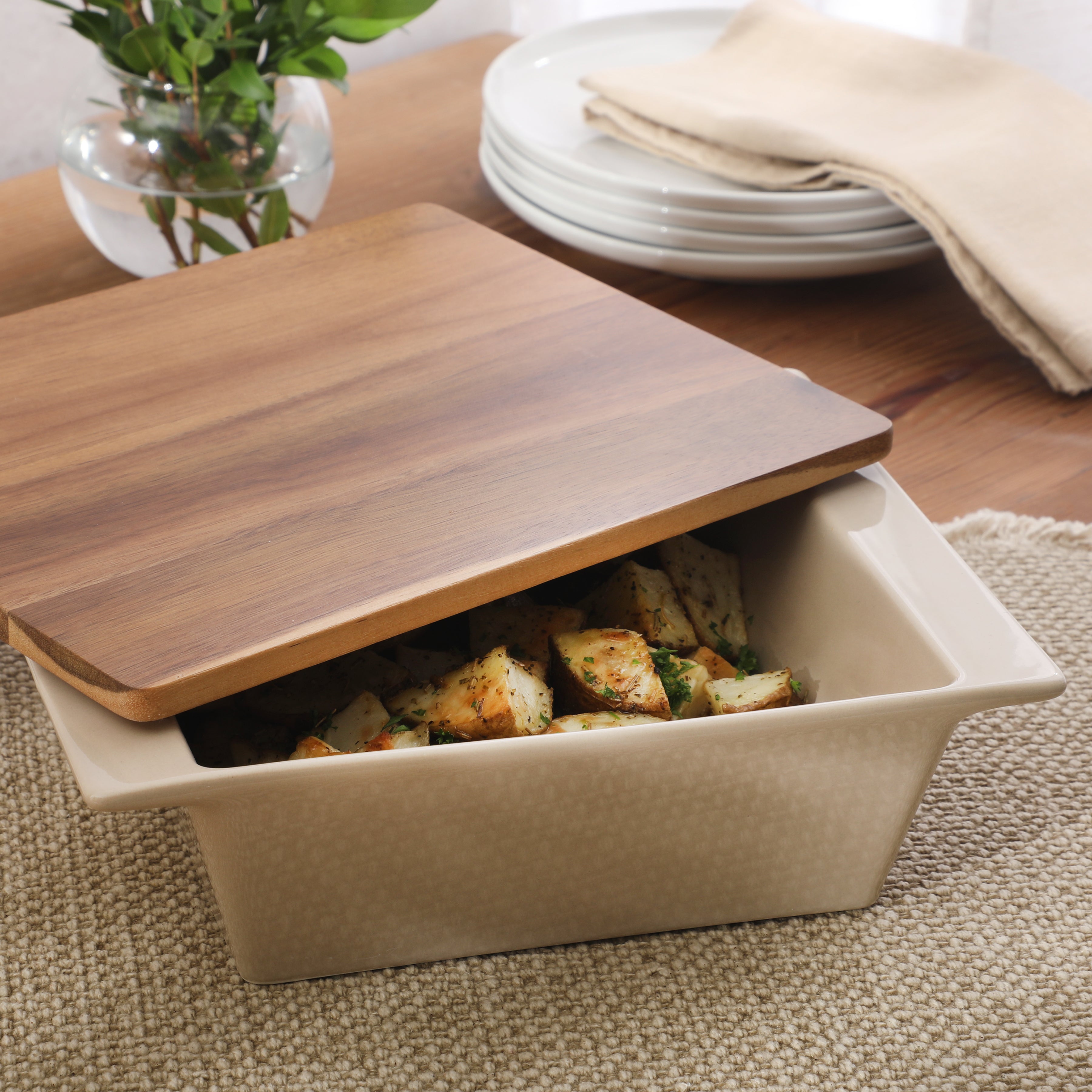 Gibson Elite 2-Quart 10" x 8.5" Stoneware Baking Dish with Acacia Wood Lid – Taupe Rectangular Oven Safe Baker for Casseroles, Roasting & Serving