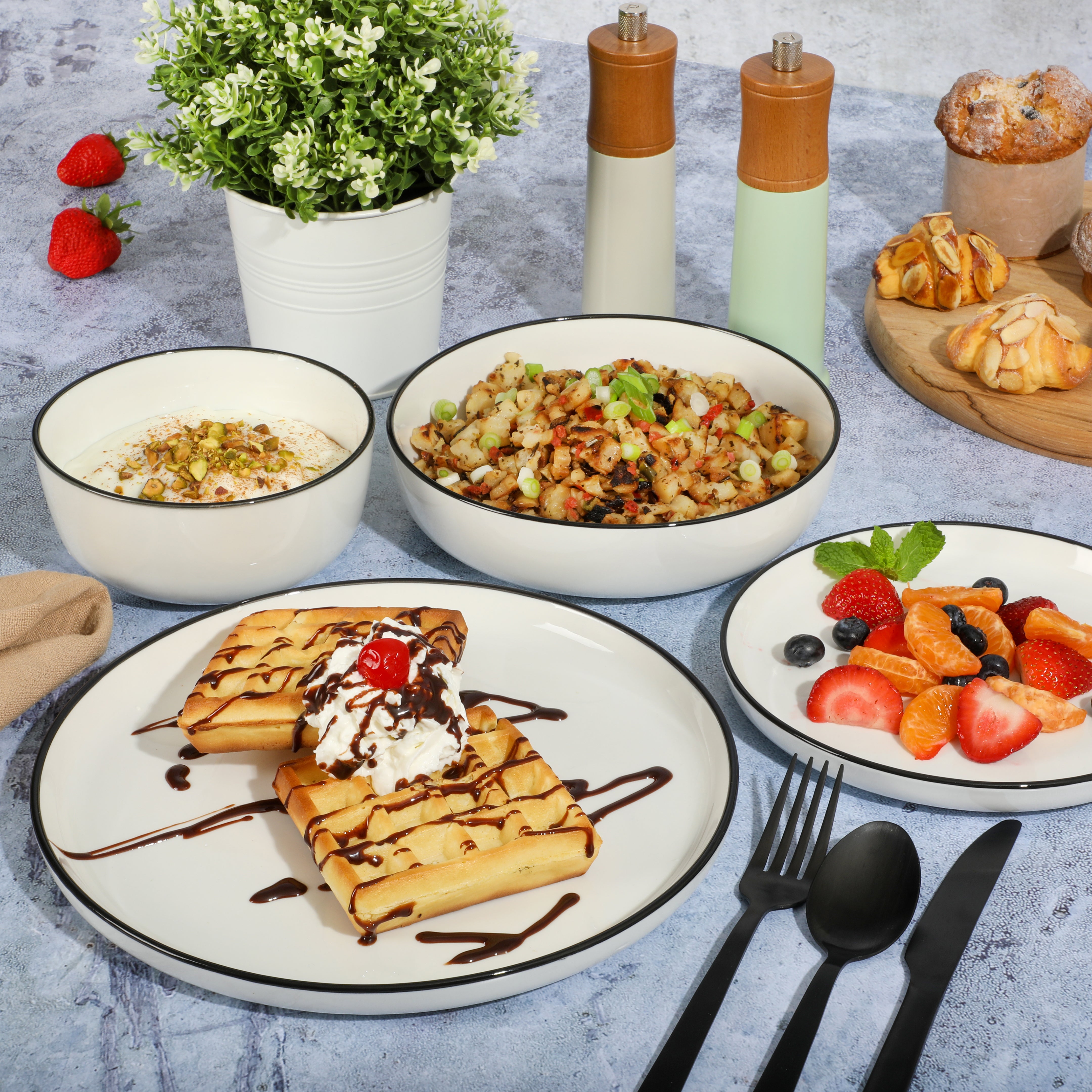 Gibson Home Oslo 16-Piece Porcelain Dinnerware Set
