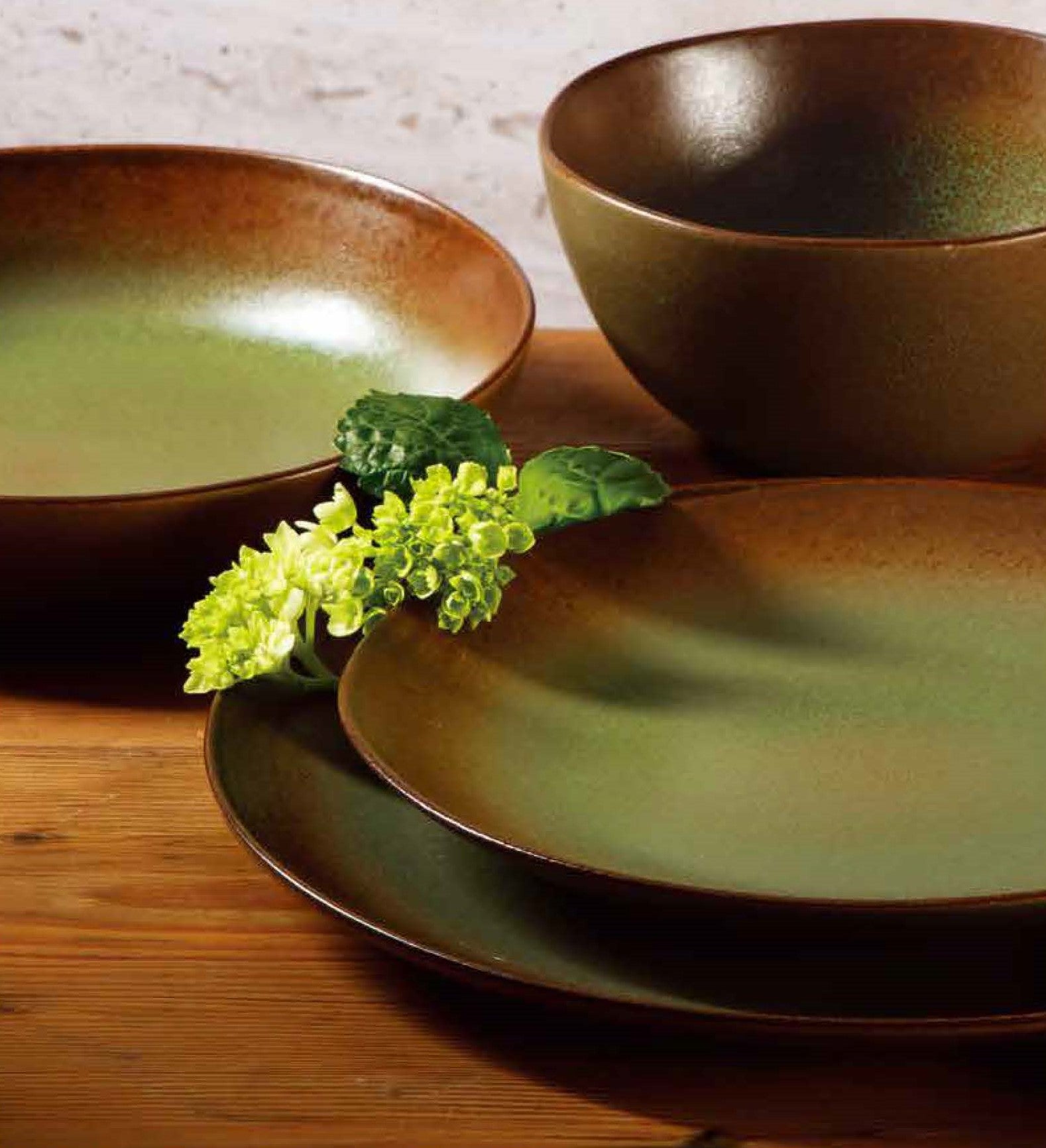 Bloomhouse Palermo Sun 16-Piece Double Bowl Stoneware Reactive Glaze Plates and Bowls Dinnerware Set