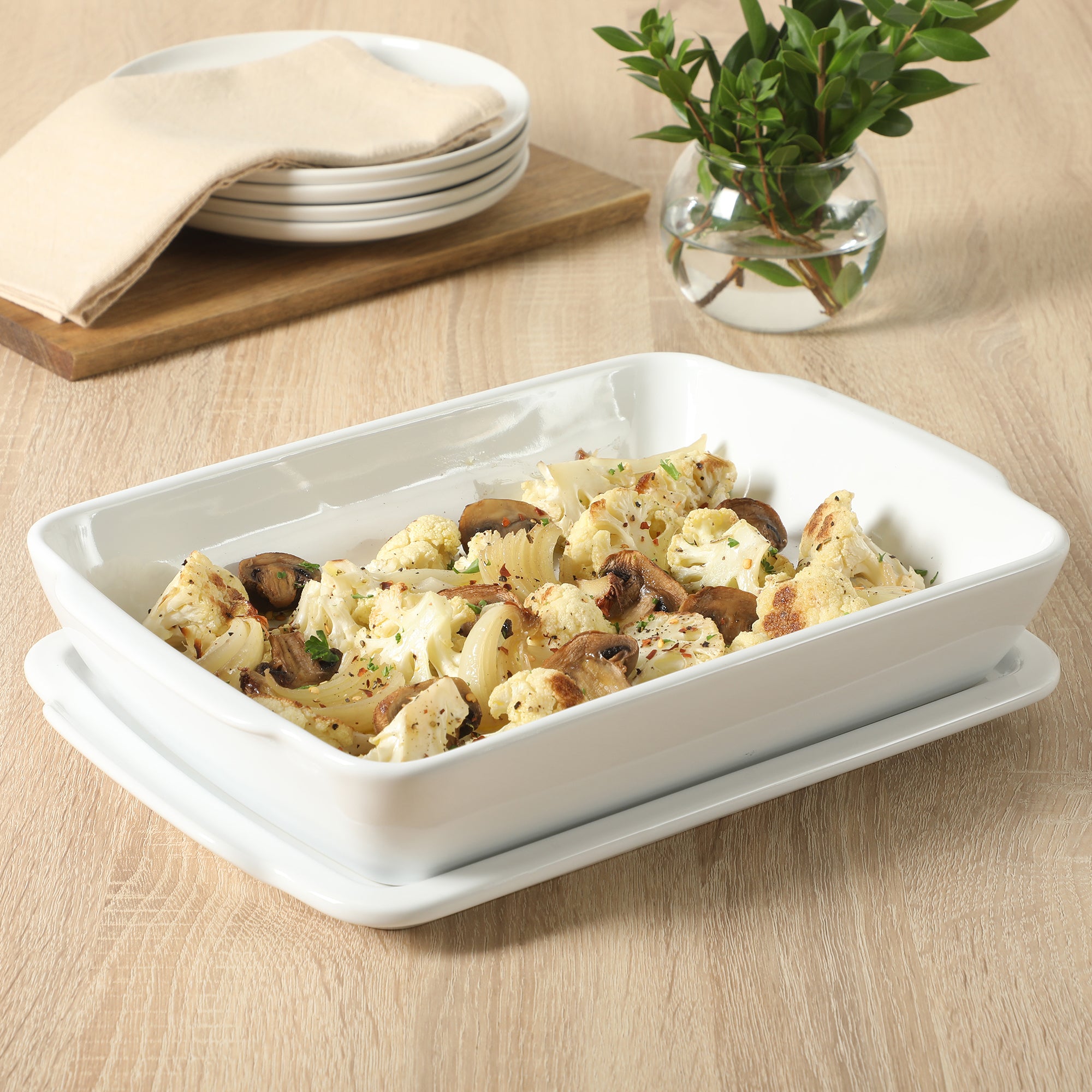 Gibson Home Gracious Dining 2.6-Quart White Stoneware Covered Baking Dish with Multi-Purpose Lid – 12.7 x 9-Inch Rectangular Oven Safe Casserole, Lasagna & Roasting Baker, Lid Doubles as Serveware or Trivet