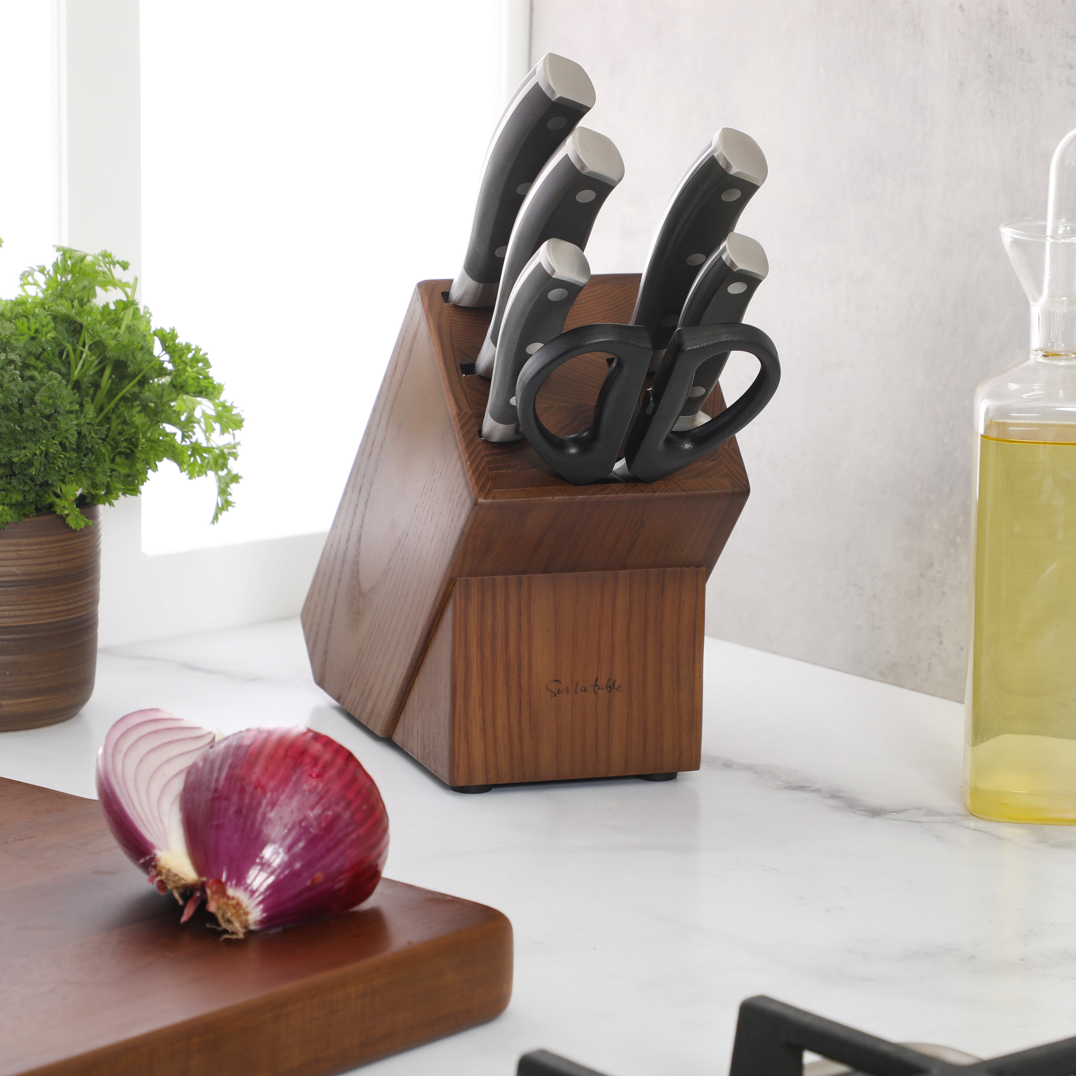 Sur La Table Kitchen Essentials Tasting Kitchen High-Carbon German Steel 7 Piece Full Tang Forged Cutlery Knife Block Set - W/ Ashwood Block