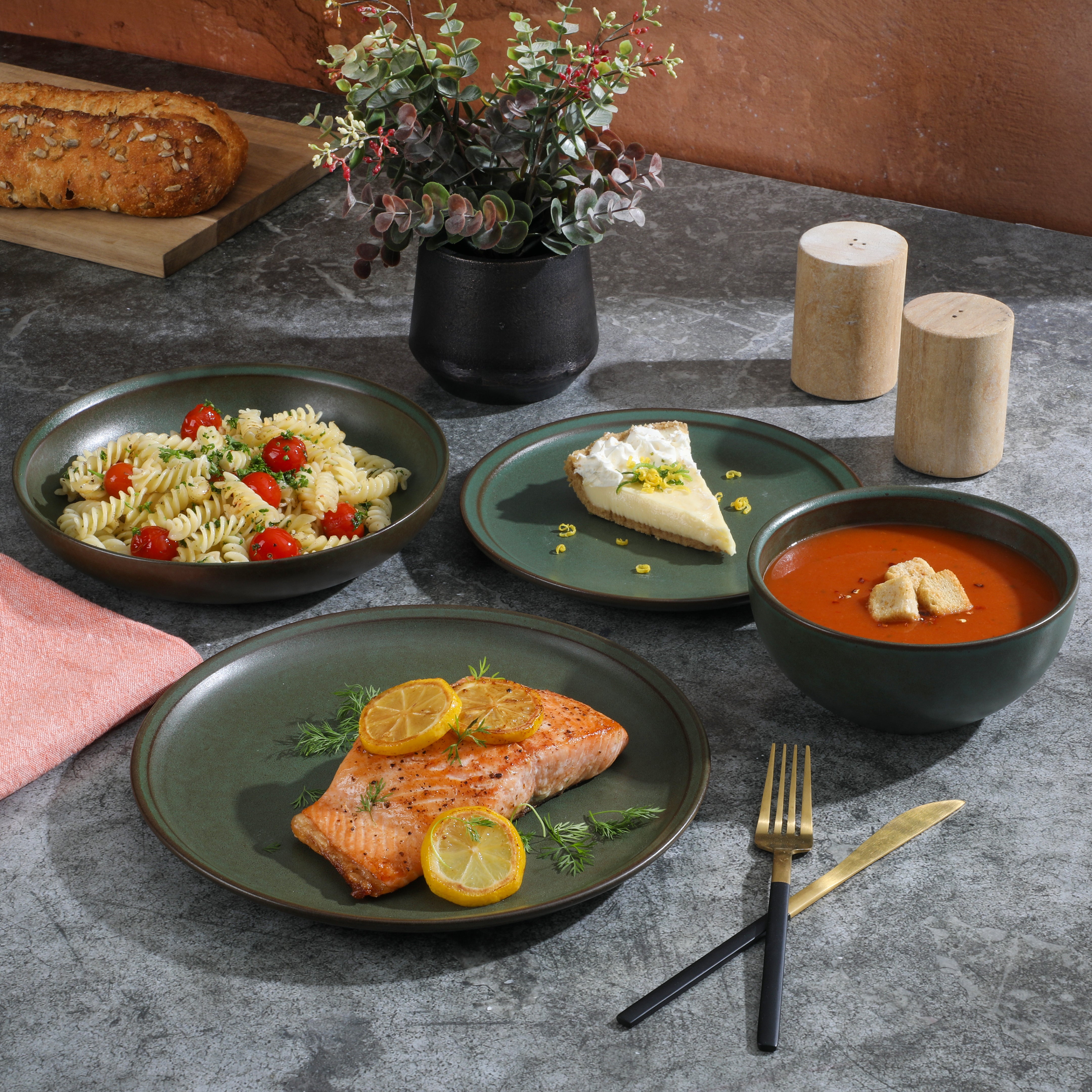 Gibson Elite Beckett Stoneware Matte Reactive Glaze 16 Piece (Service for 4) Plates and Bowls Dinnerware Set