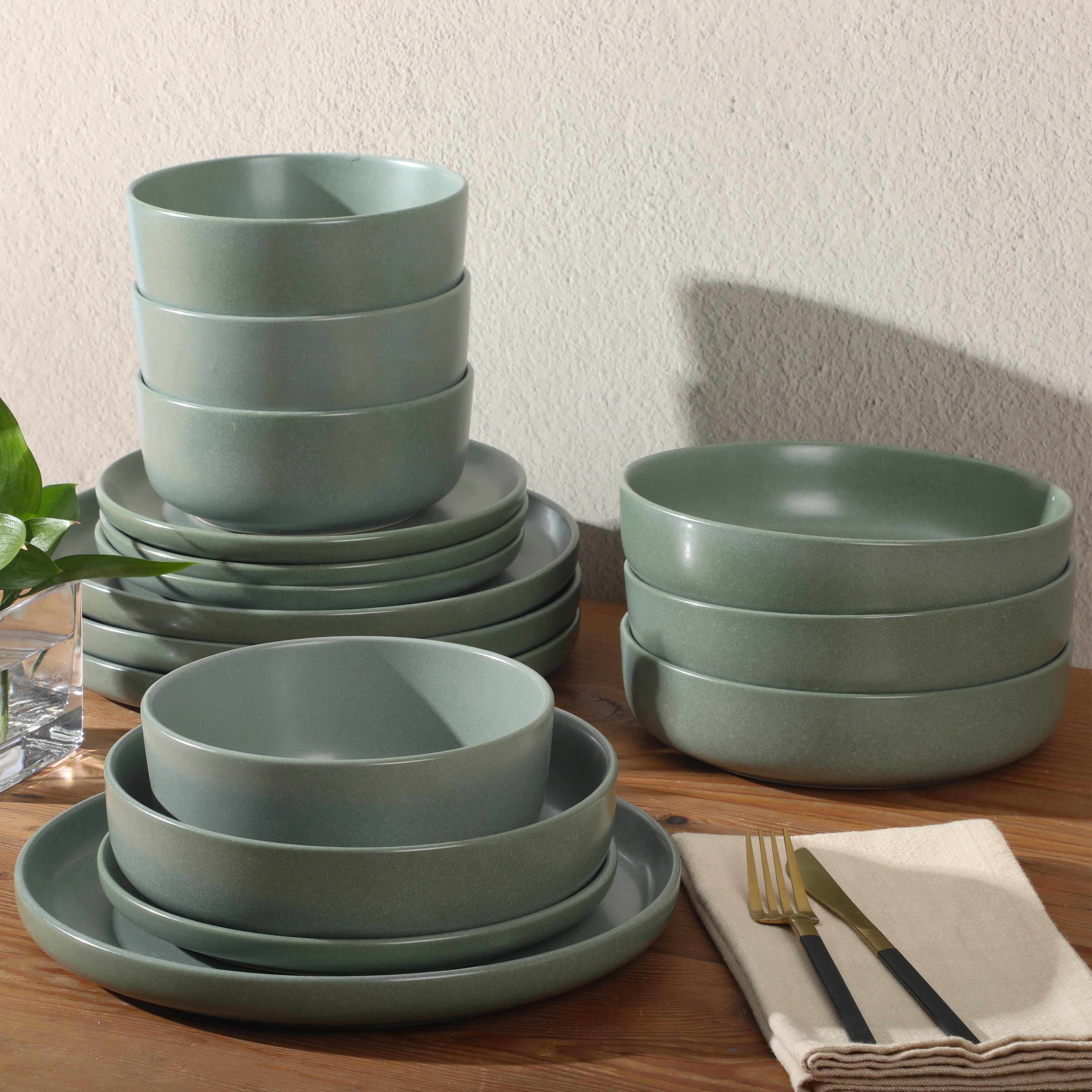 Gibson Elite Pasco 16 Piece (Service for 4) Plates and Bowls Double Bowl Reactive Glaze Dishes Stoneware Ceramic Dinnerware Set