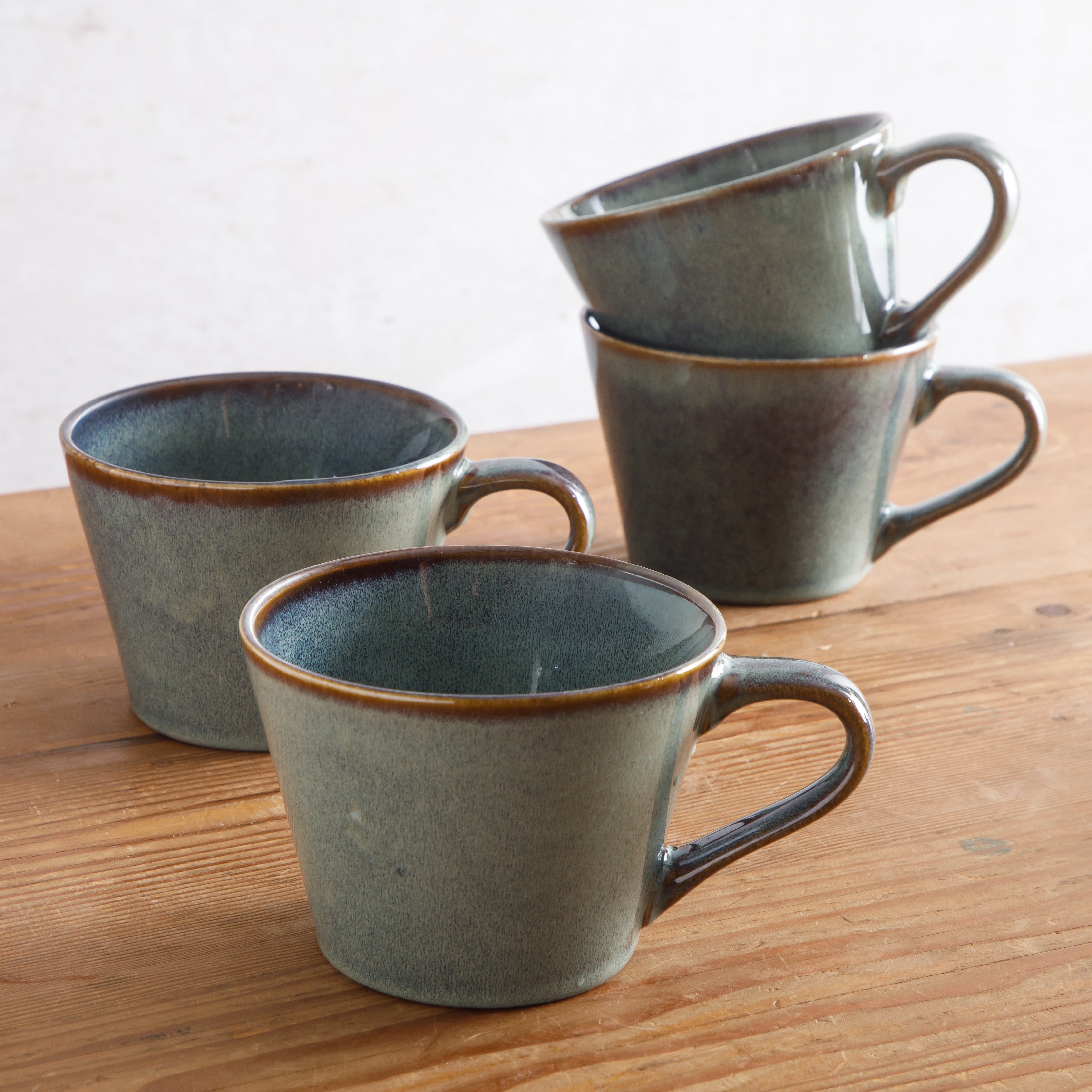 Gibson Elite Coffee Mugs Set of 4, 22 oz Large Blue Stoneware Cups, Reactive Glaze, Chip Resistant, Dishwasher, Oven & Microwave Safe