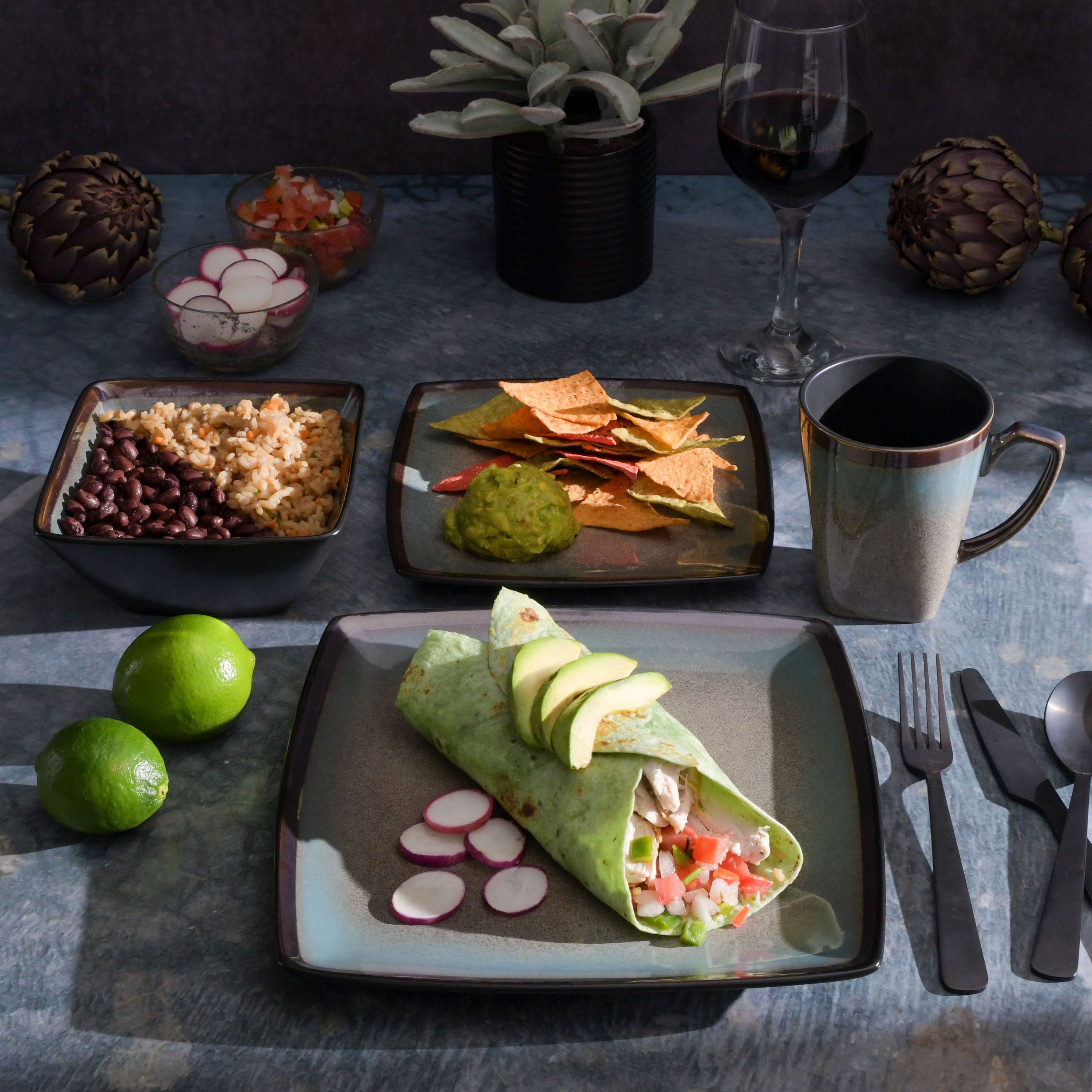 Gibson Elite Tequesta 16-Piece Reactive Stoneware Dinnerware Set