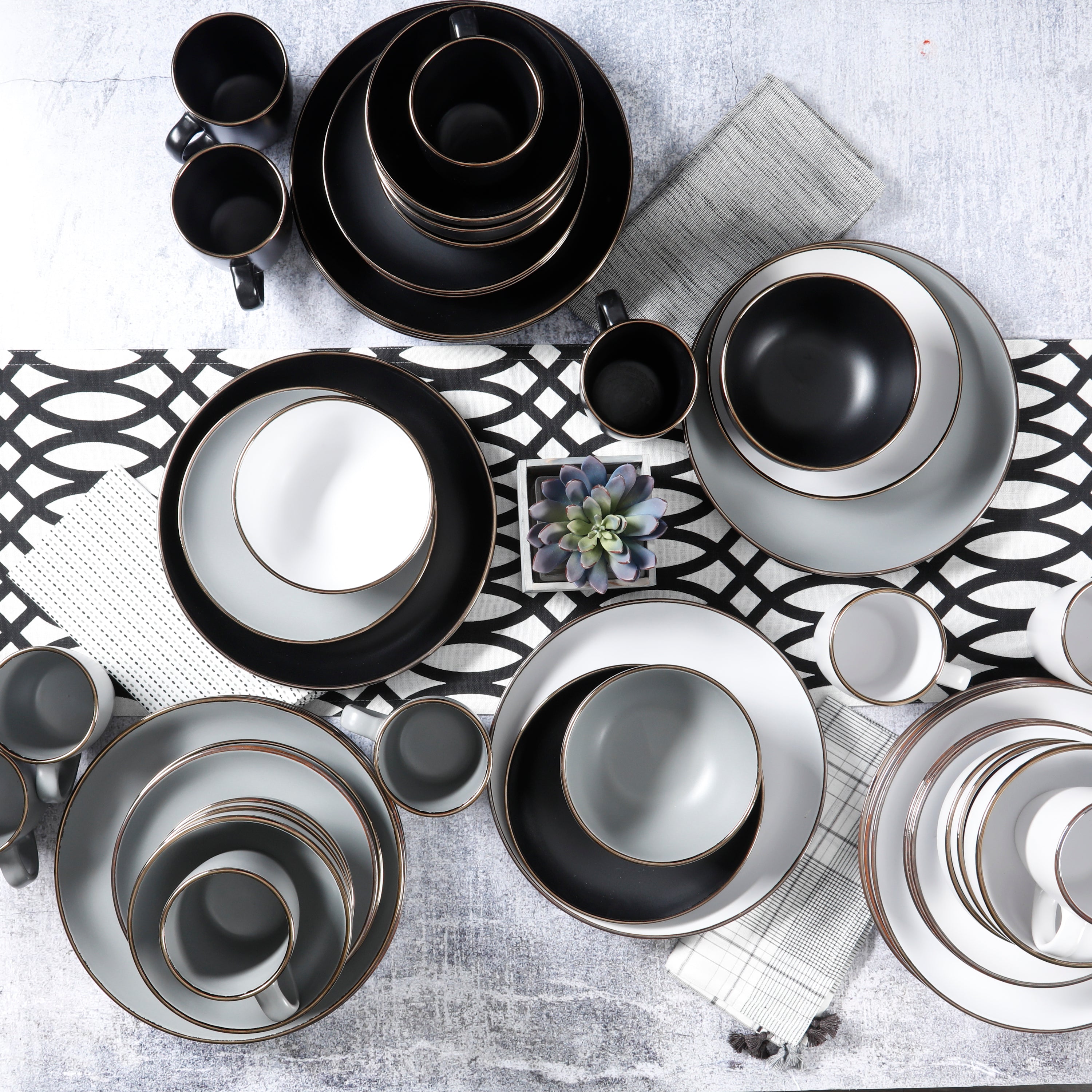 Gibson Home Rockaway 16-Piece Dinnerware Set