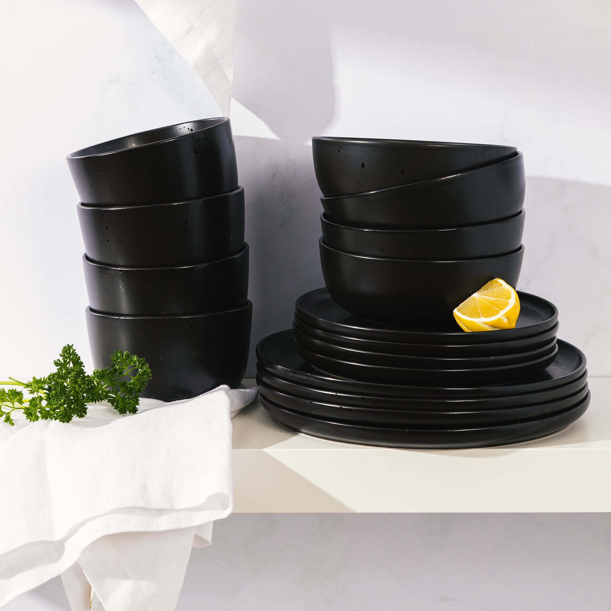 Gibson Elite James Street 16-Piece Dinnerware Set
