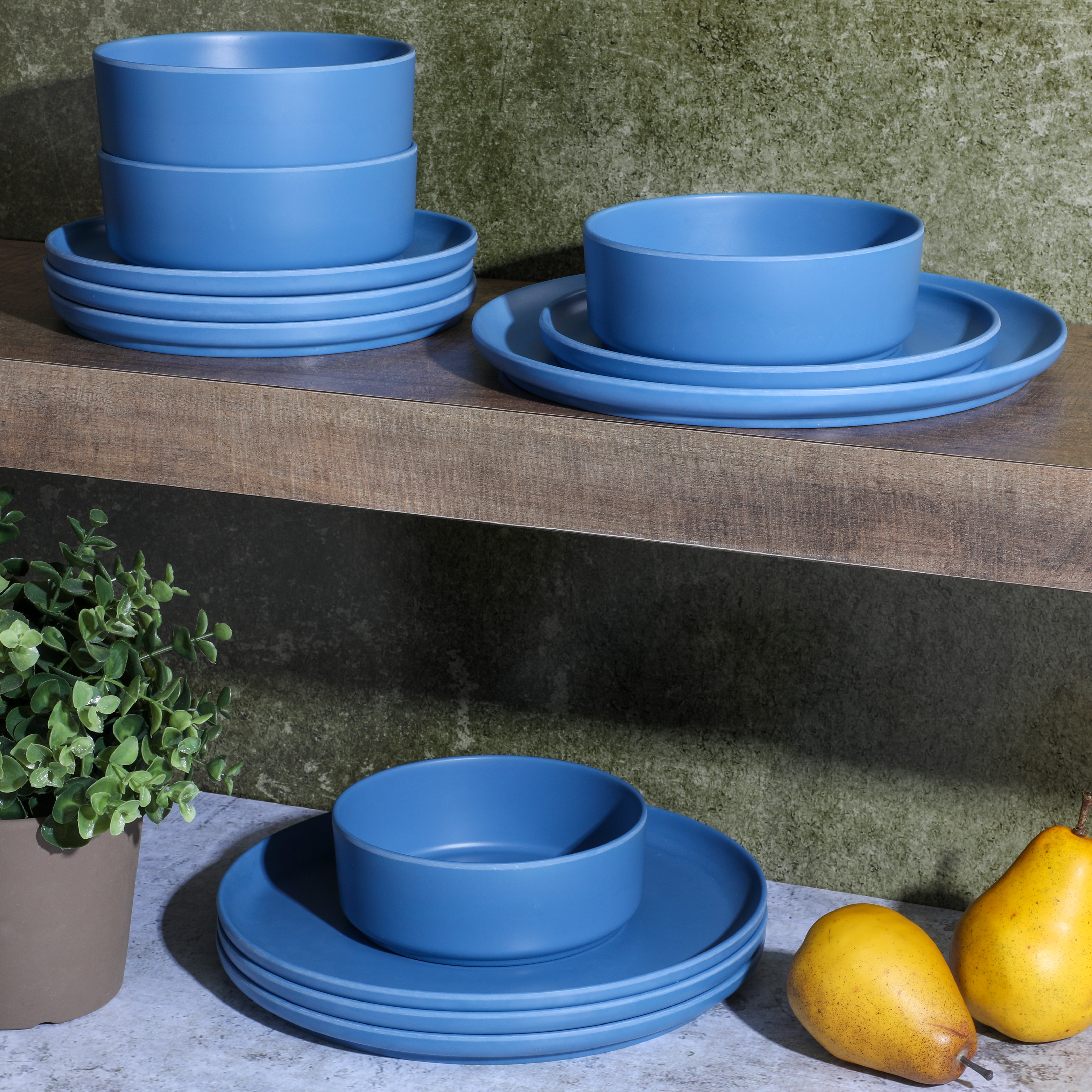 Blue hotsell melamine dinnerware