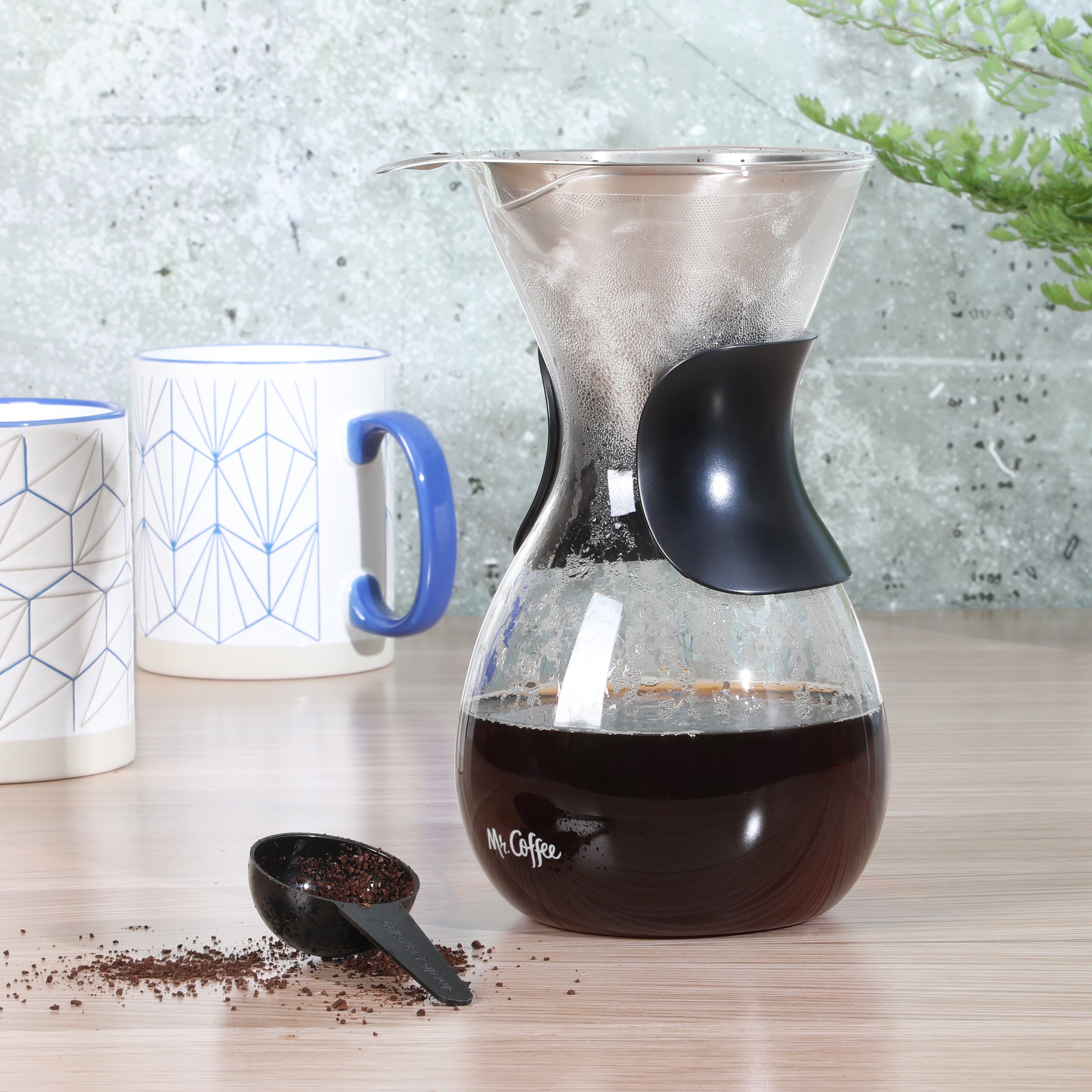 Mr. Coffee Verduzco 3-Piece 34oz Borosilicate Glass Pour Over w/ Hand Guard