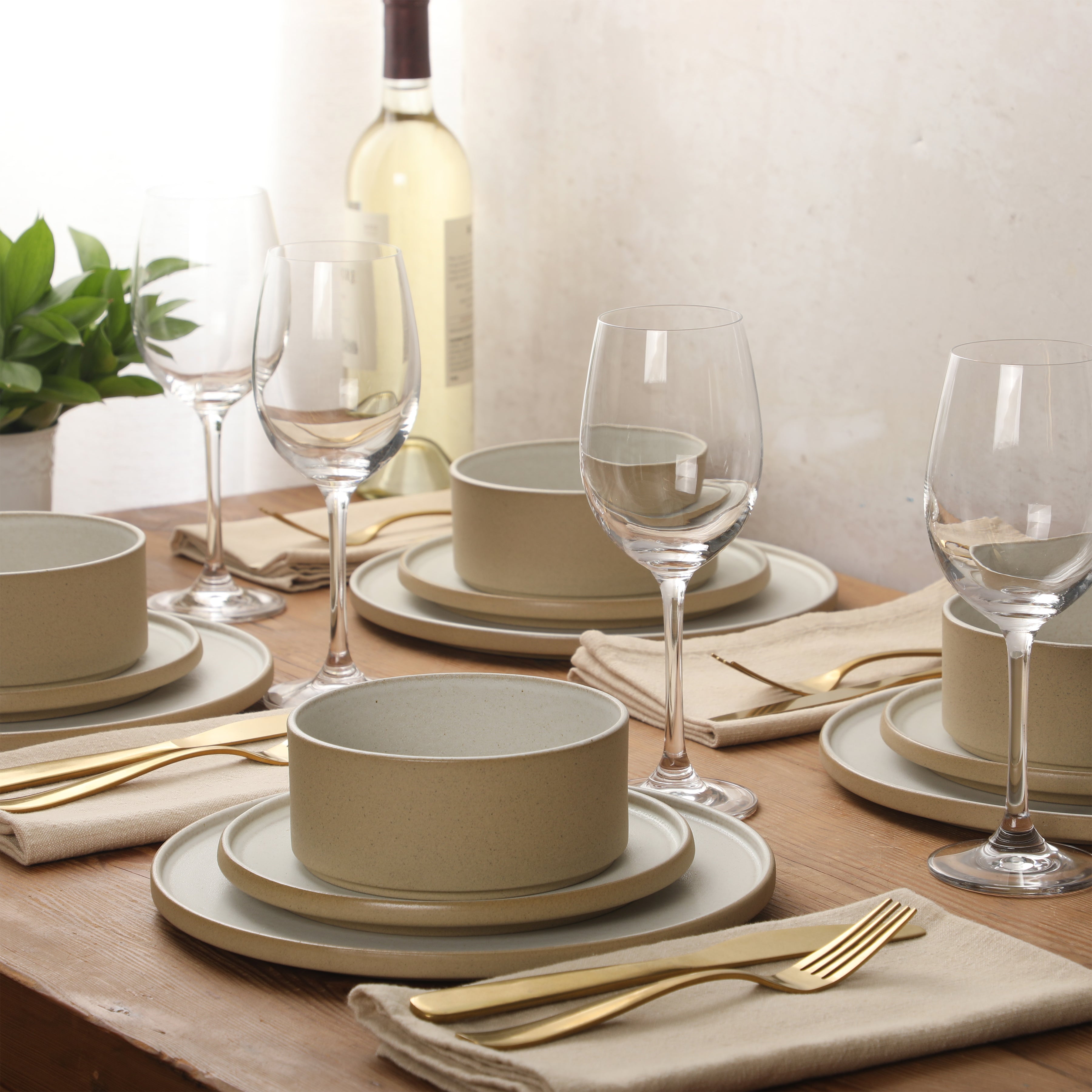 Gibson Elite Villa Amadora - Made in Portugal - 12 Piece Dinnerware Set for 4, Stoneware Plates and Bowls Sets,Dinner Plates, Salad Plates, Cereal Bowls