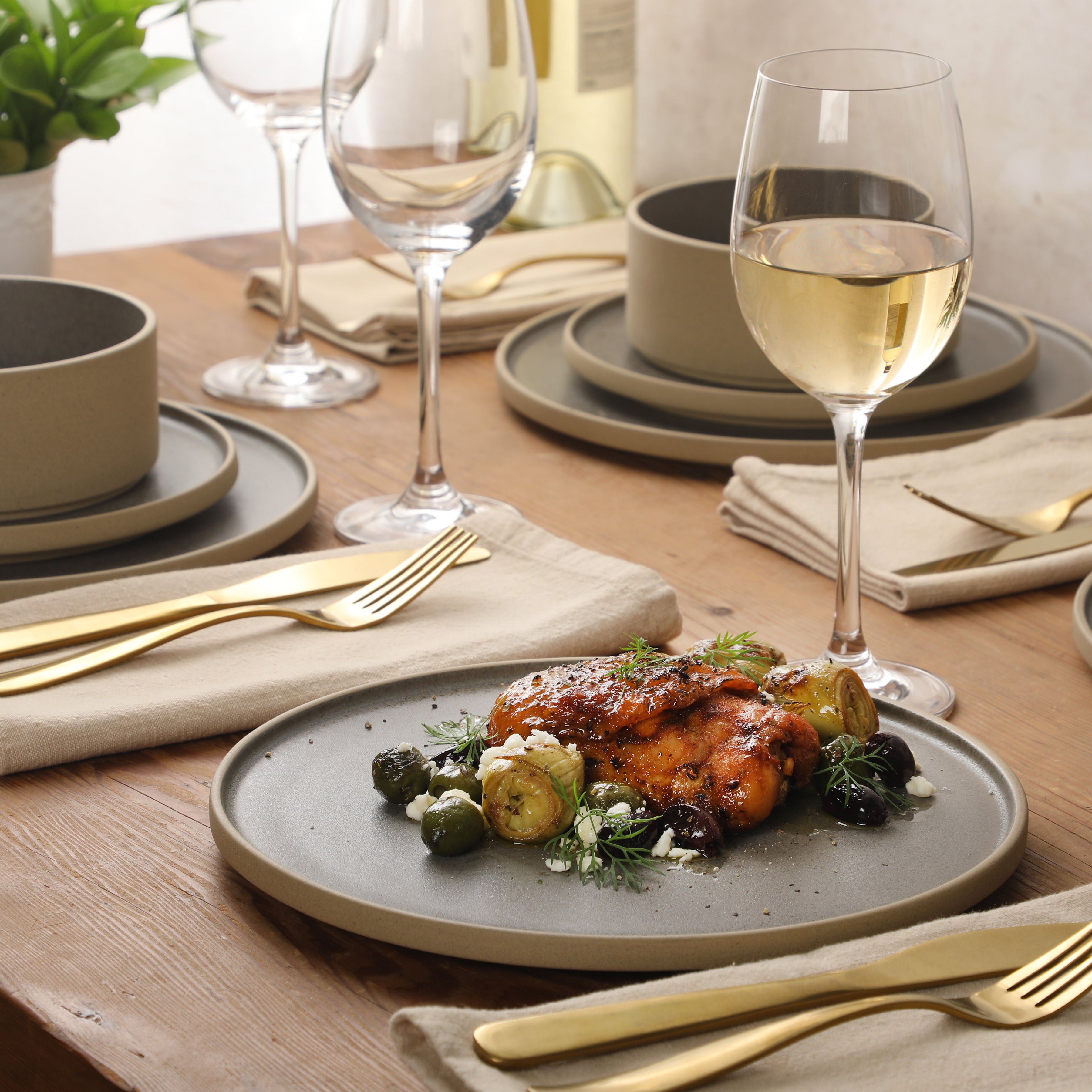 Gibson Elite Villa Amadora - Made in Portugal - 12 Piece Dinnerware Set for 4, Stoneware Plates and Bowls Sets,Dinner Plates, Salad Plates, Cereal Bowls