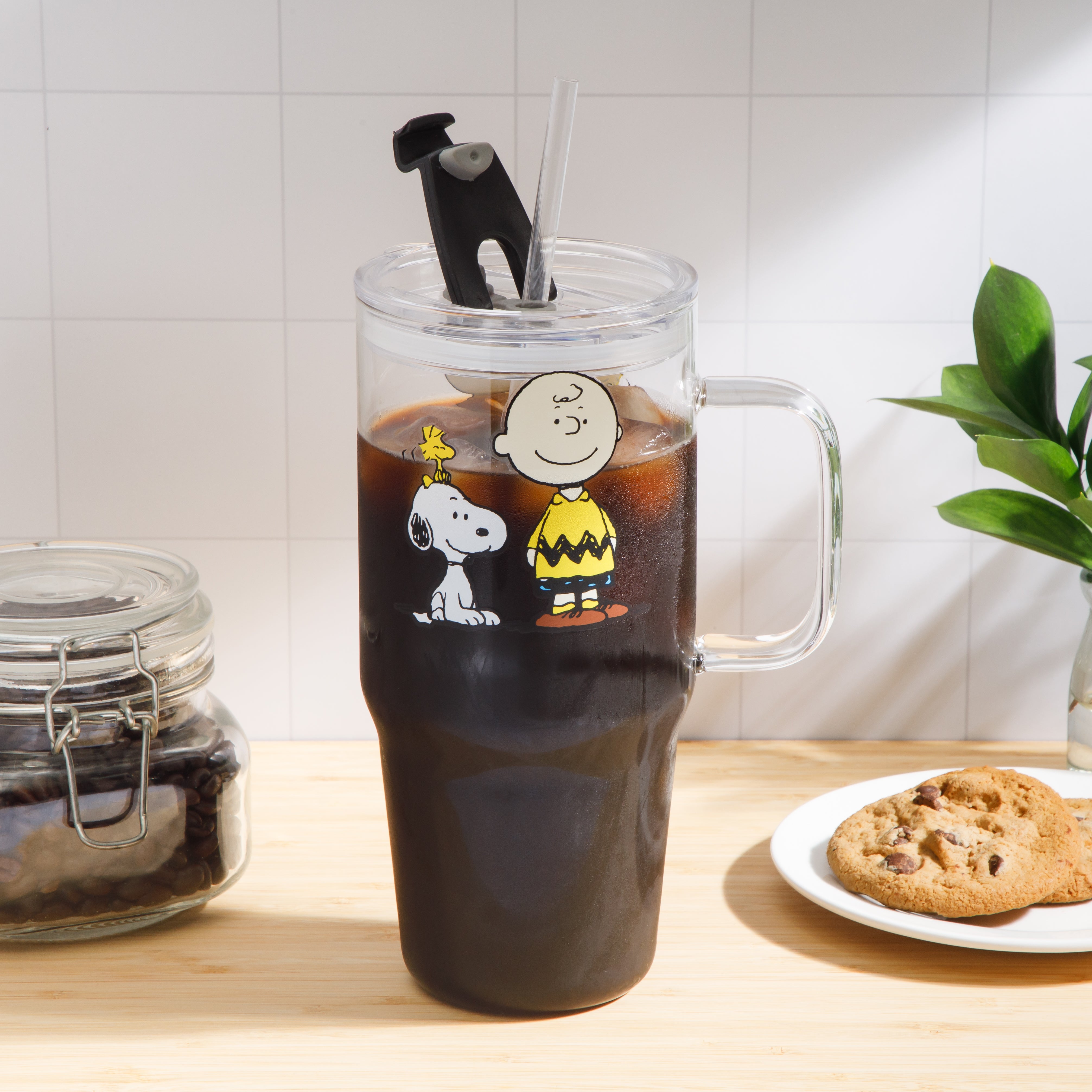 Peanuts Snoopy Glass Cups with Lids and Straws - 40 Oz Tumbler with Handle and Straw Glass Water Bottles Drinking Glasses with Straws Iced Coffee Cups Travel Coffee Mug Smoothie Tumbler