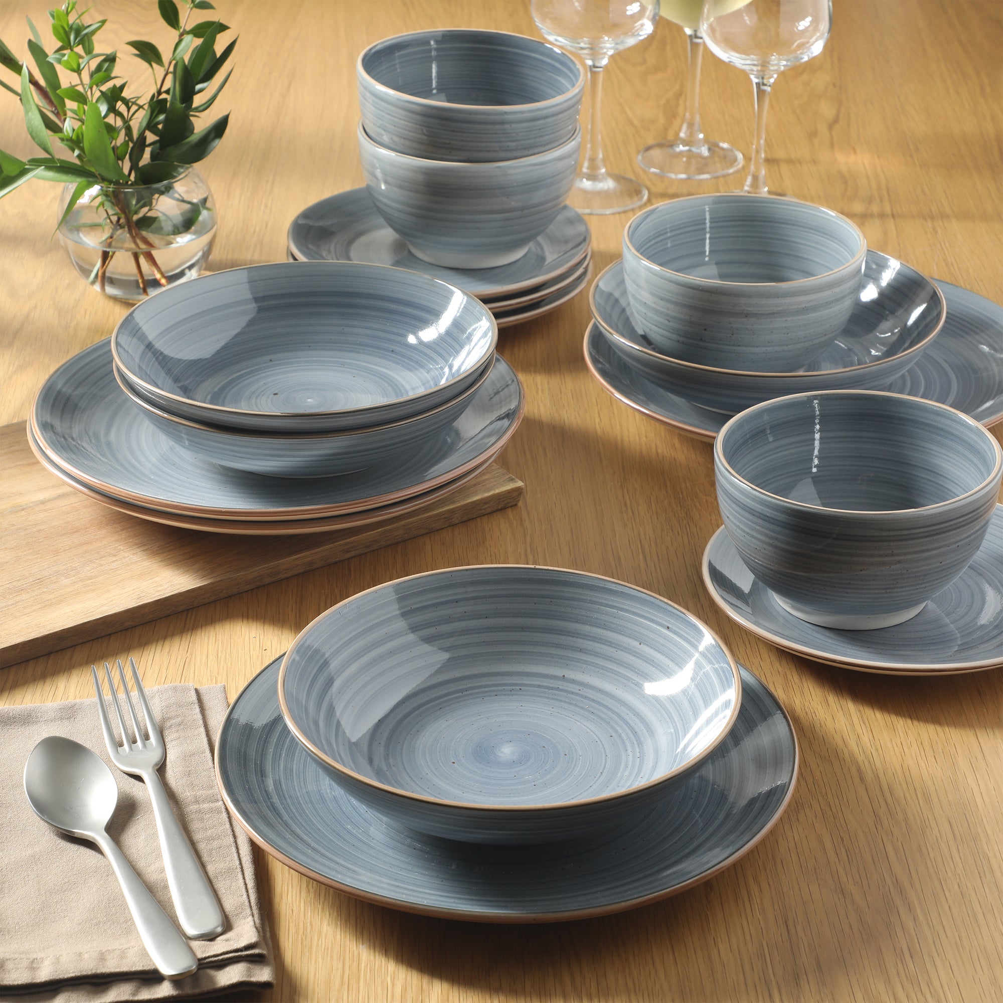 Gibson Home Stonebury 16 Piece Plates and Bowls Assorted Color Dishes - Handpainted Stoneware Dinnerware Set - Service for 4