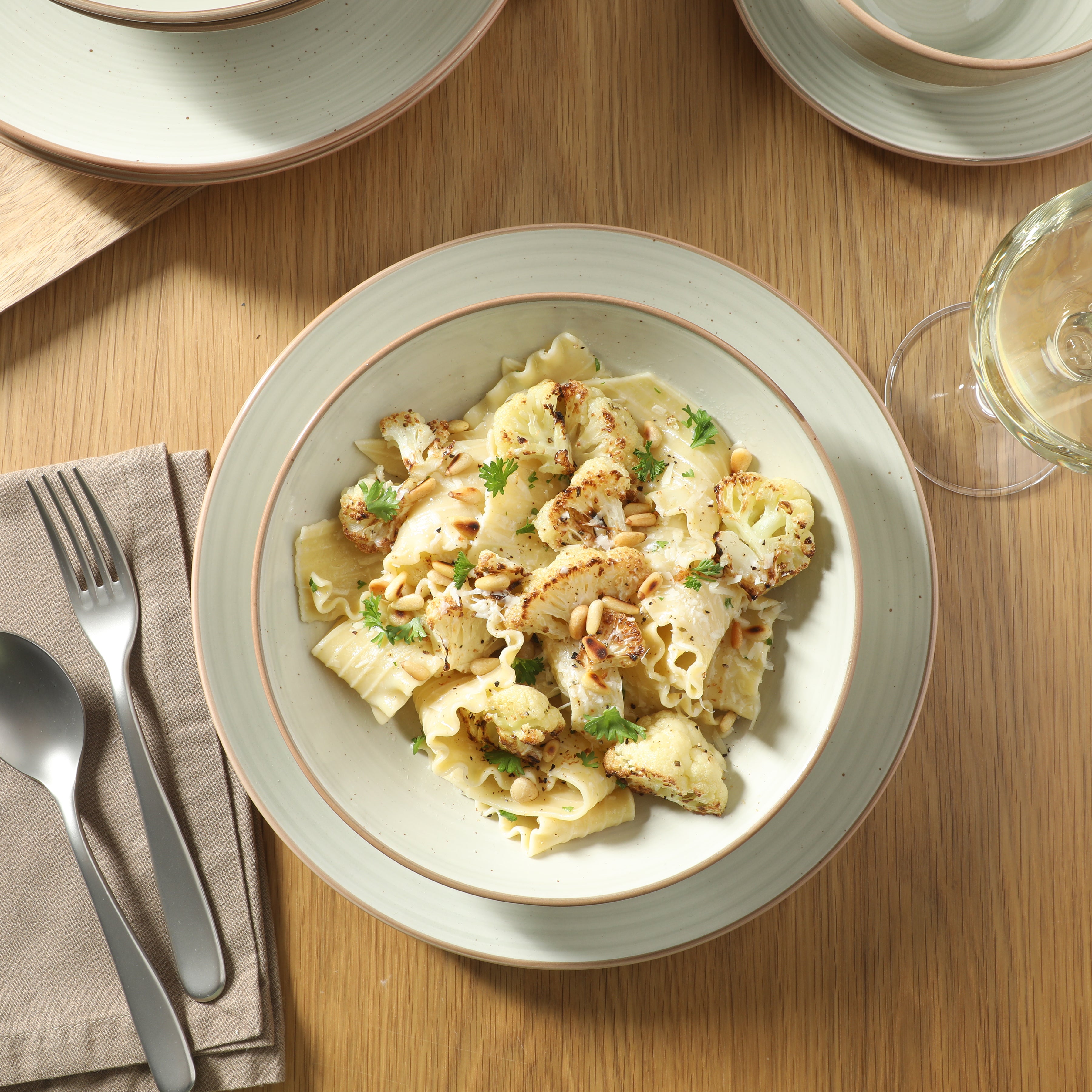 Gibson Home Stonebury 16 Piece Plates and Bowls Assorted Color Dishes - Handpainted Stoneware Dinnerware Set - Service for 4