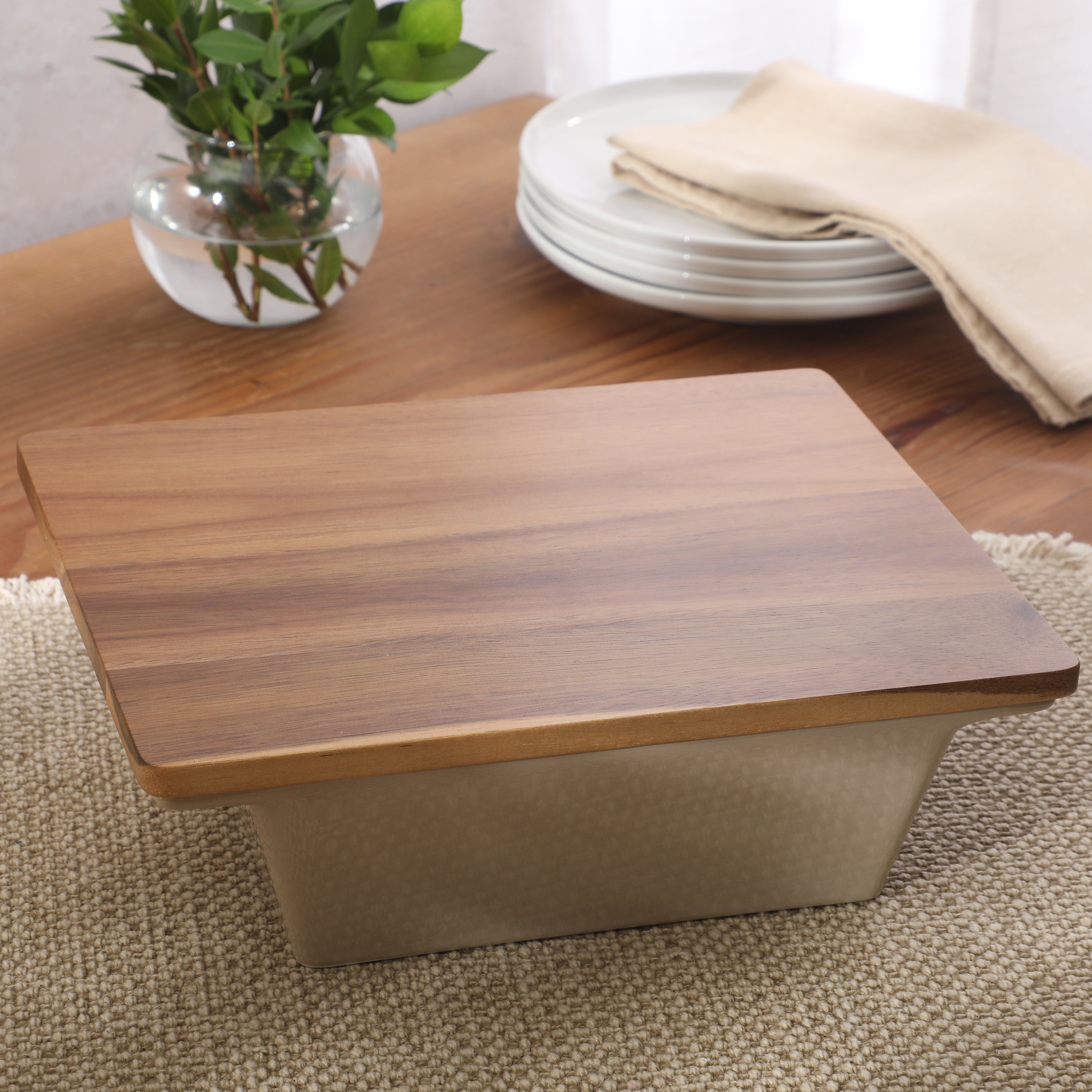 Gibson Elite 2-Quart 10" x 8.5" Stoneware Baking Dish with Acacia Wood Lid – Taupe Rectangular Oven Safe Baker for Casseroles, Roasting & Serving