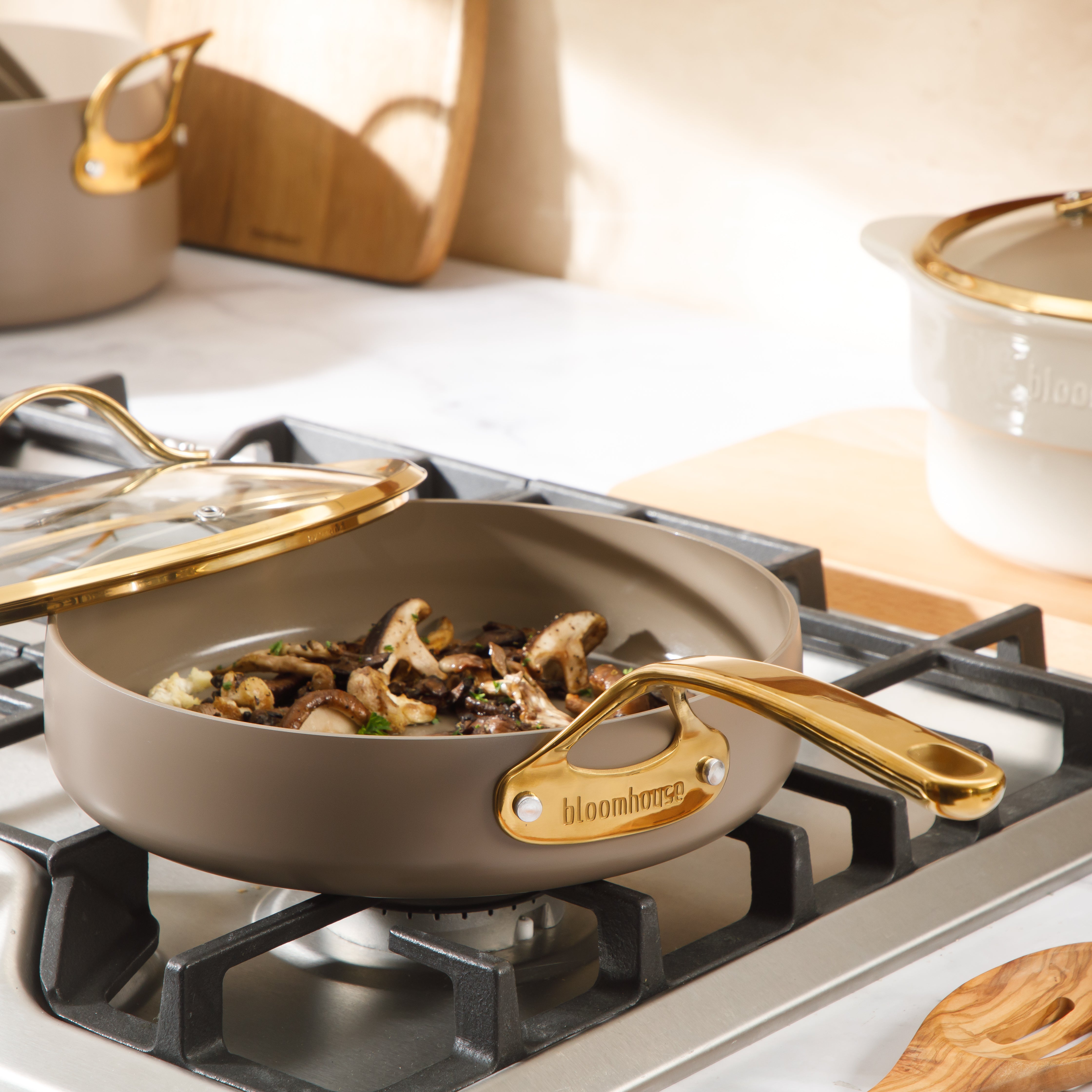 Bloomhouse 10 Inch Heavy Duty Aluminum Premium PFA Free Ceramic Nonstick Saute/Deep Frying Pan Skillet with Lid - Linen White with Gold Handle