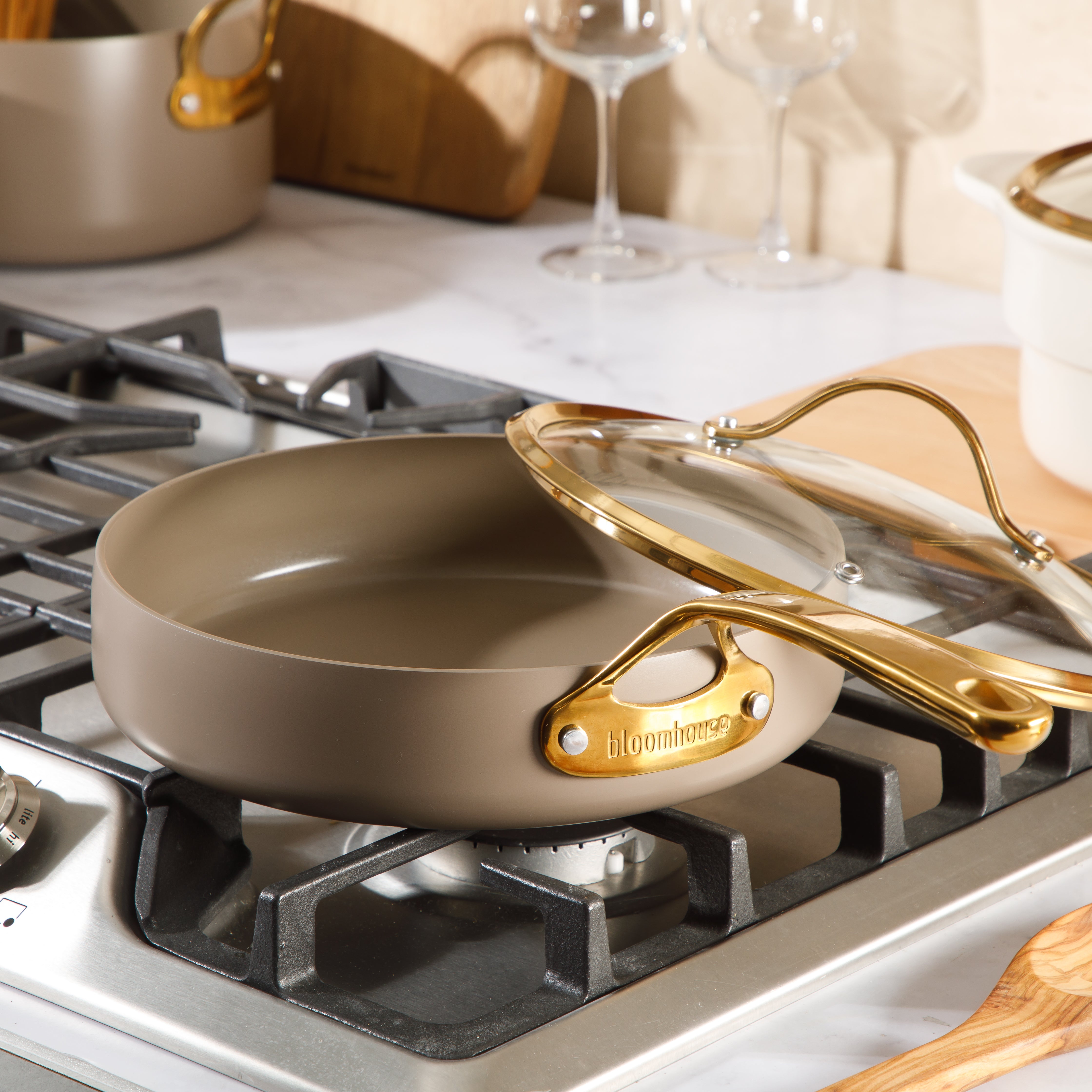 Bloomhouse 10 Inch Heavy Duty Aluminum Premium PFA Free Ceramic Nonstick Saute/Deep Frying Pan Skillet with Lid - Linen White with Gold Handle