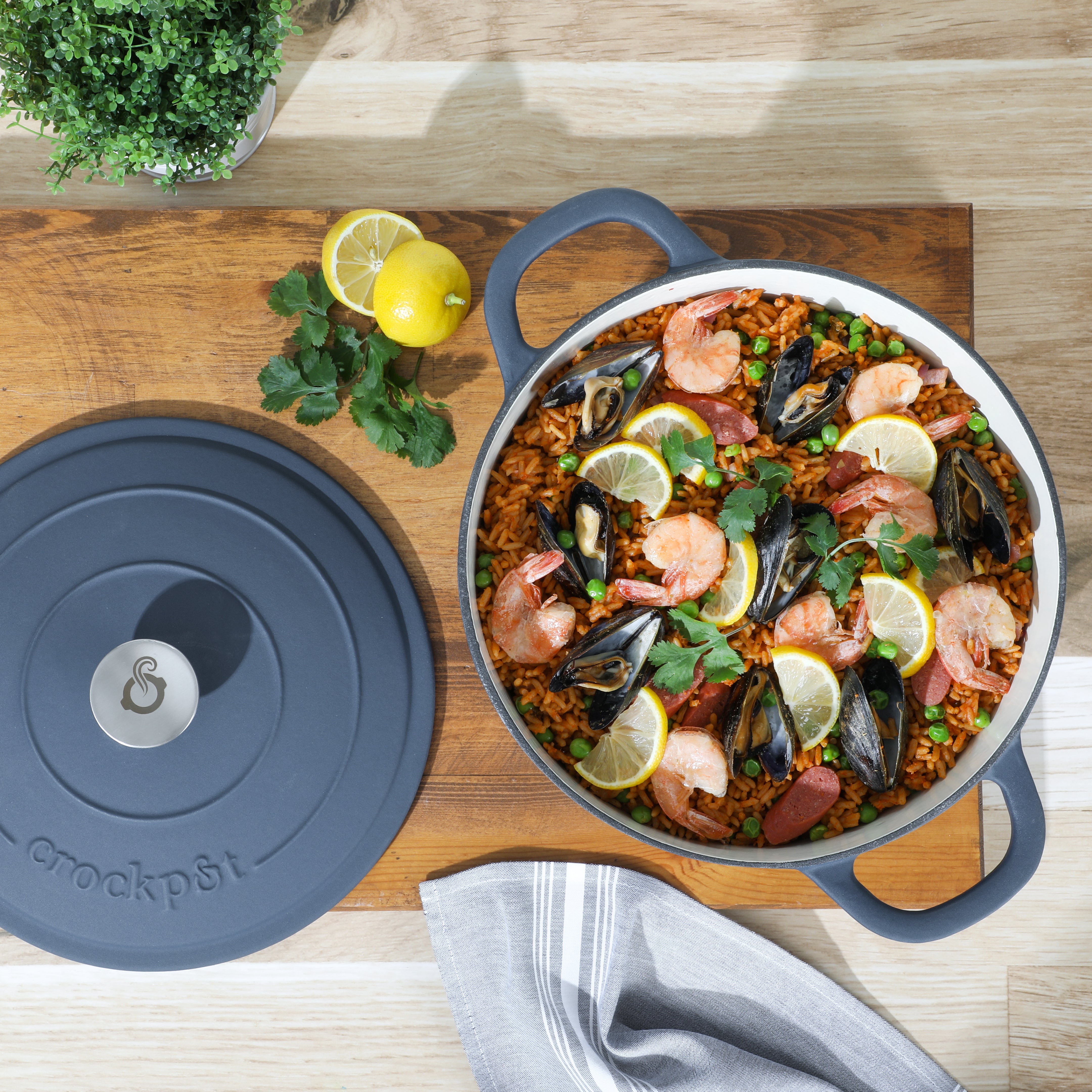 Crock-Pot 7-Quart Cast Iron Dutch Oven, 12 Colors