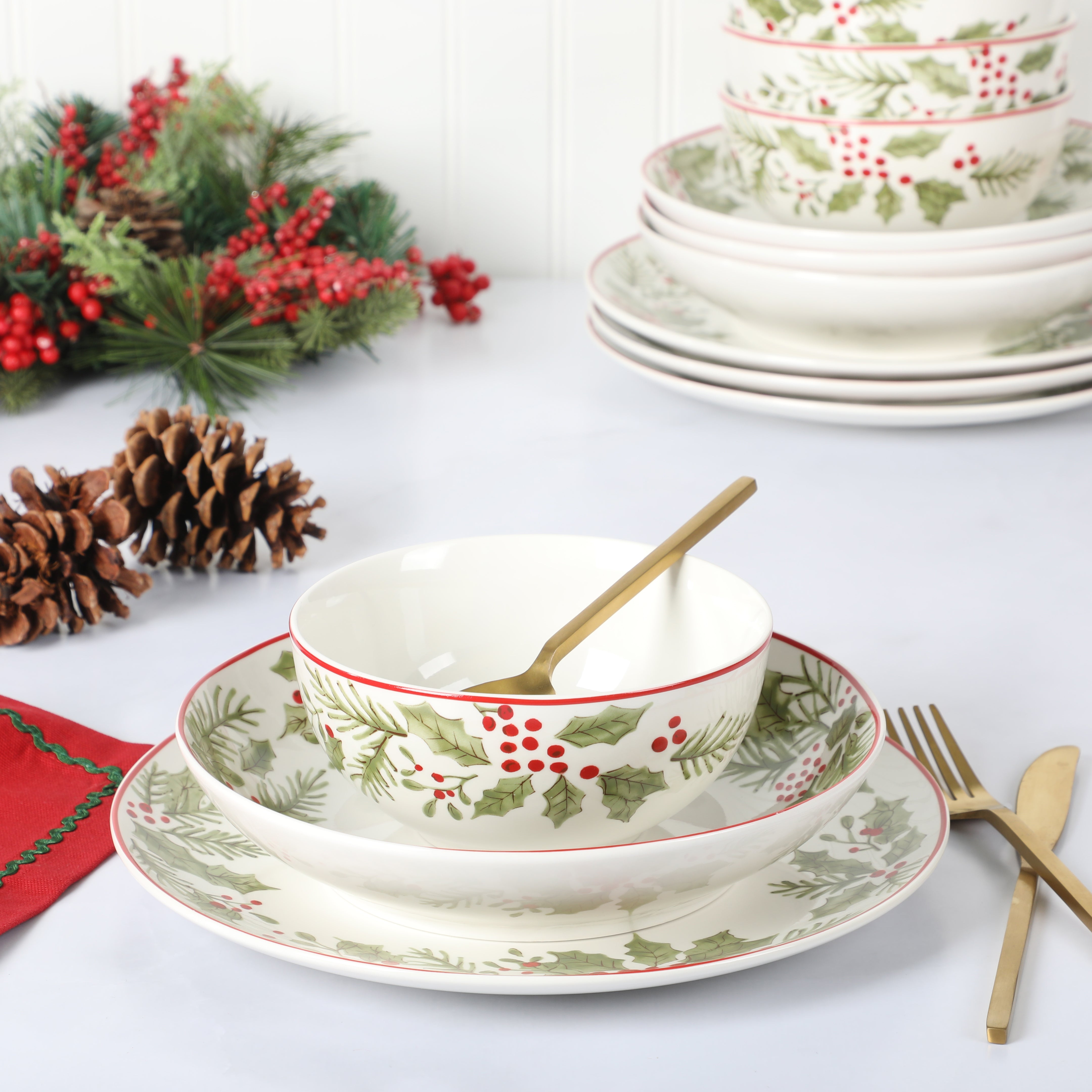 Gibson Home 12 Piece Festive Berries Decorated Porcelain Dinnerware Se