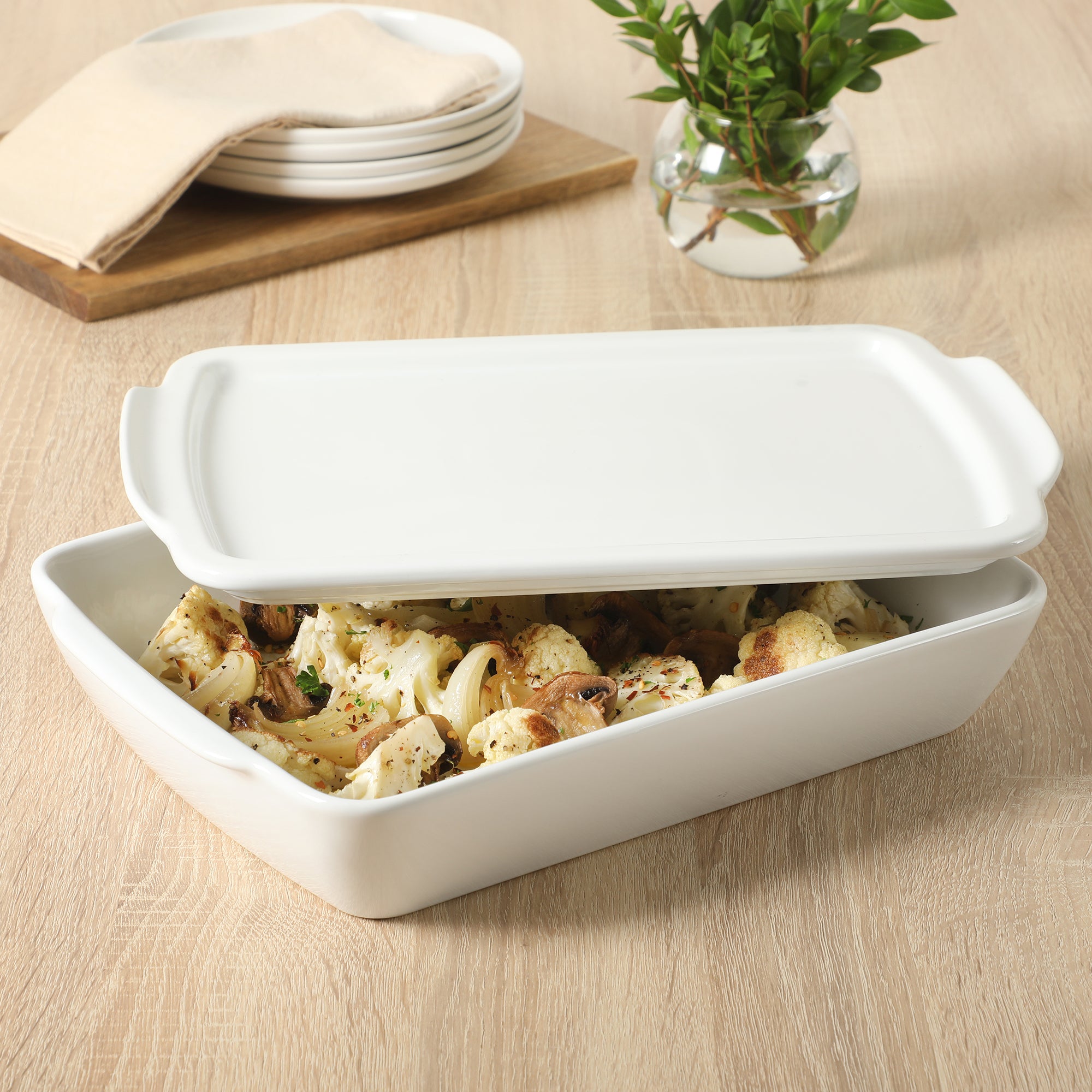 Gibson Home Gracious Dining 2.6-Quart White Stoneware Covered Baking Dish with Multi-Purpose Lid – 12.7 x 9-Inch Rectangular Oven Safe Casserole, Lasagna & Roasting Baker, Lid Doubles as Serveware or Trivet
