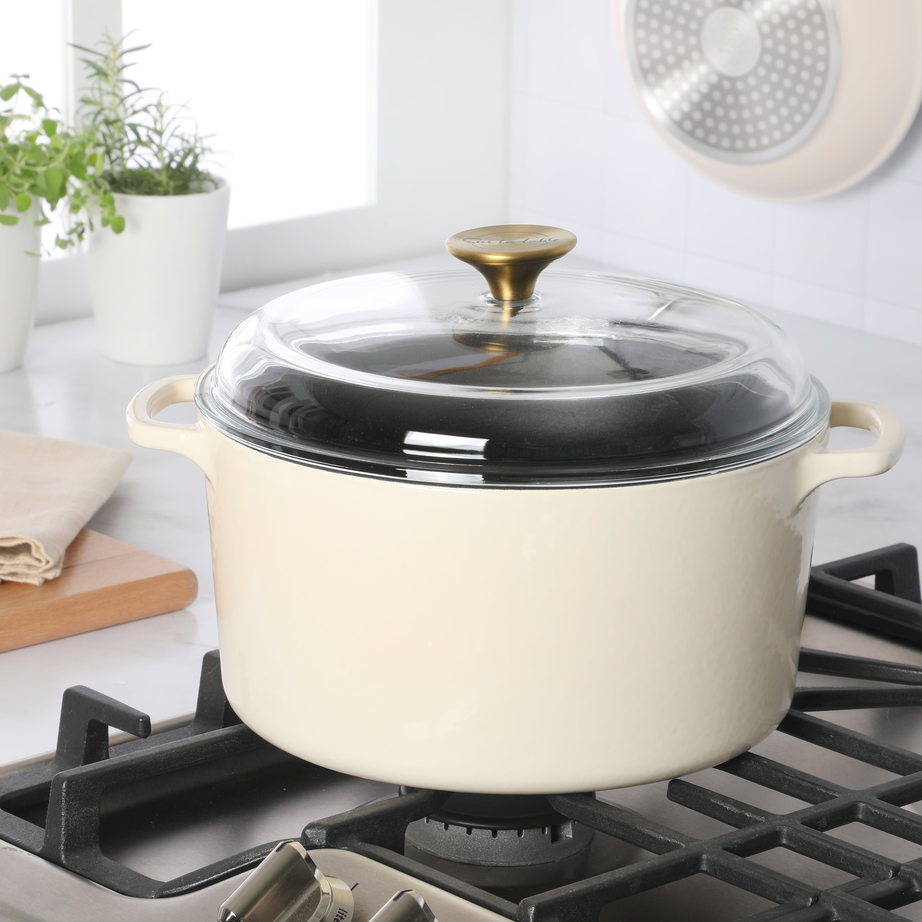 Sur La Table Kitchen Essentials Supper Club 5-Quart Enamel-Coated Cast Iron Dutch Oven Pot with Oven Safe Glass Lid, Oven-to-Table Cookware for Bread, Soups, Stews & Braising