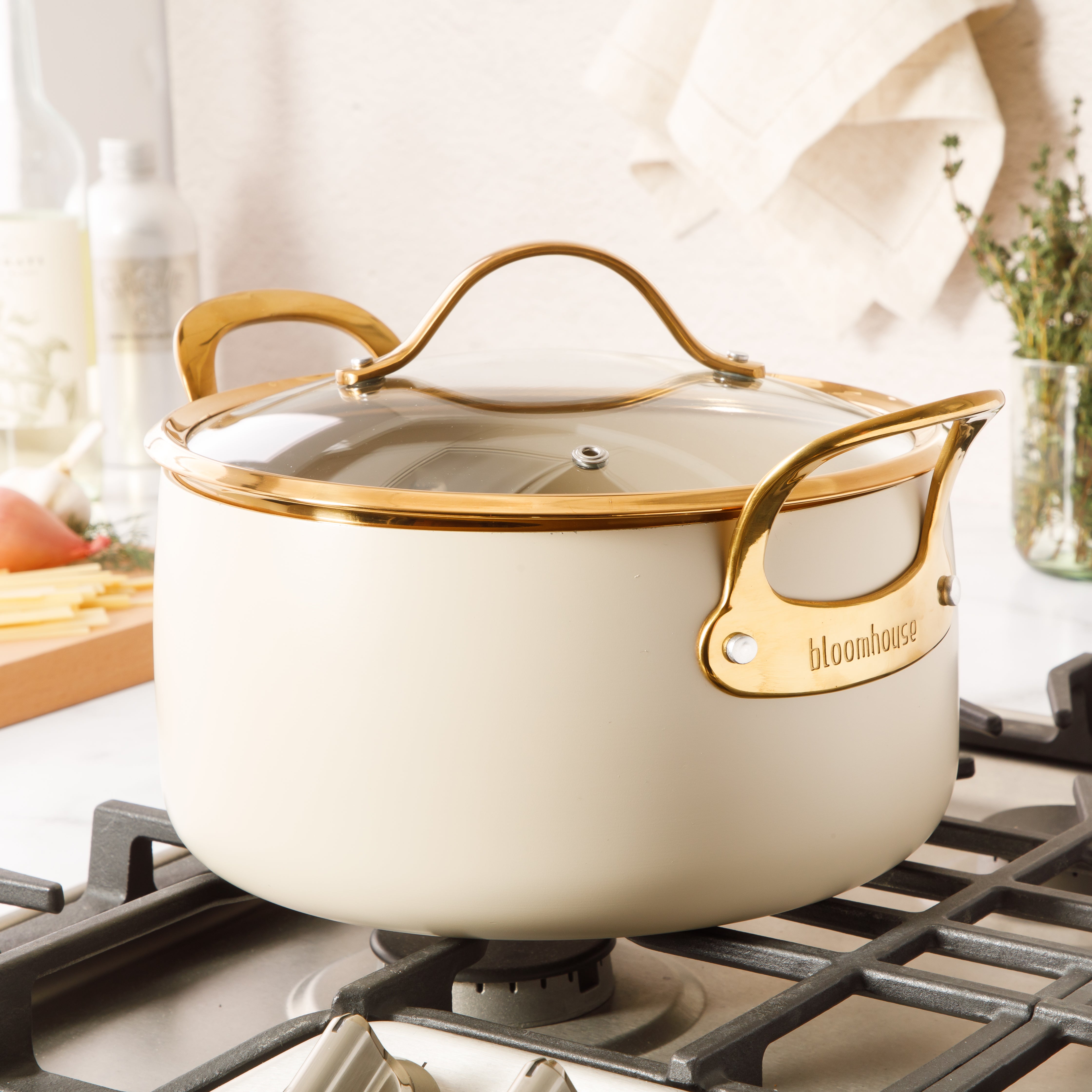 Bloomhouse 6 Quart Heavy Duty Aluminum Premium PFA Free Ceramic Nonstick Dutch Oven Pot with Lid - Linen White with Gold Handle