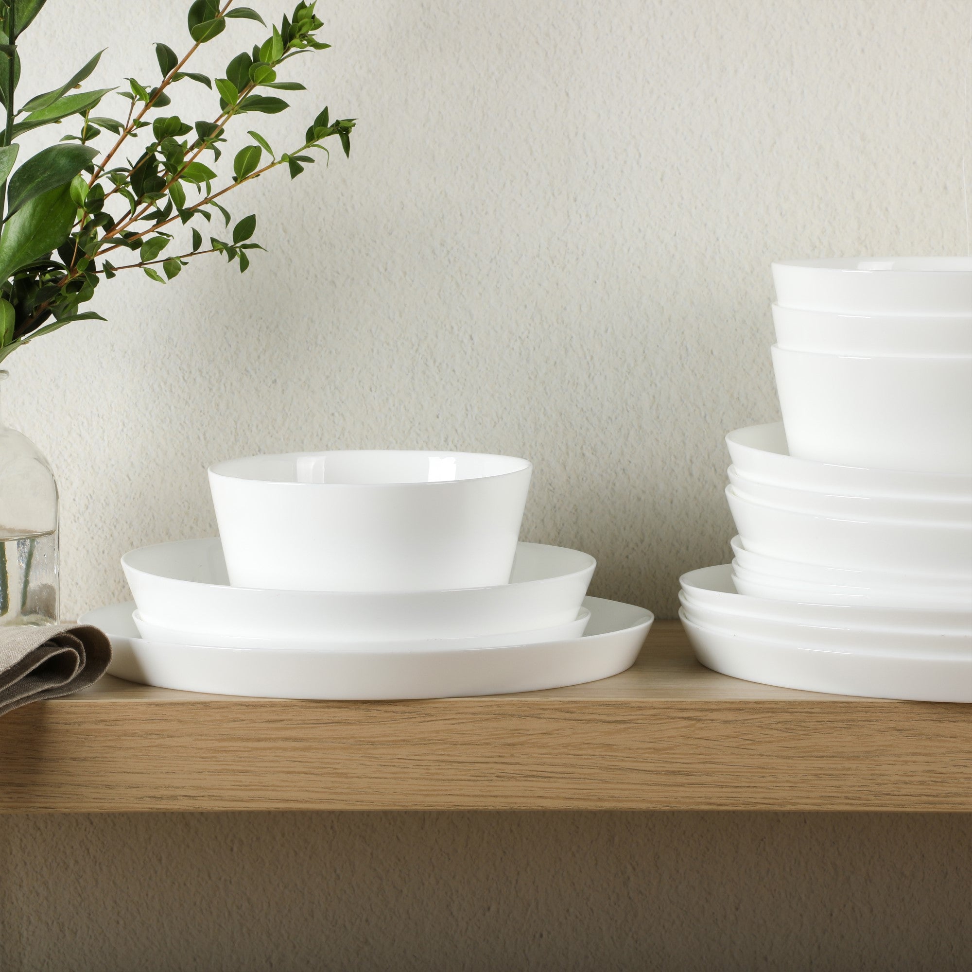 Gibson Home Modern Opal (Service for 4) 16 Piece Glass Chip Resistant