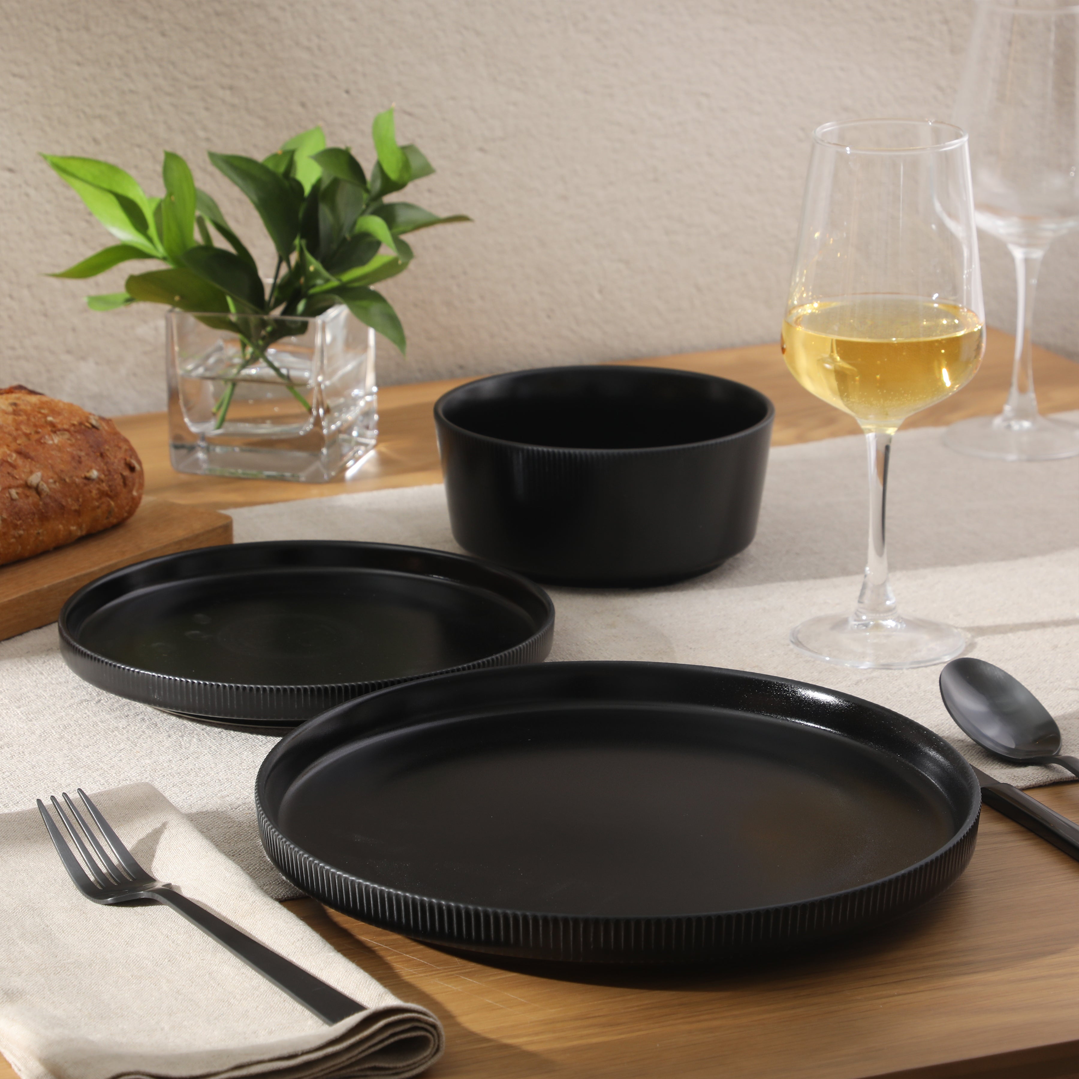 Gibson Home Dempsey Road 12-Piece Stoneware Dinnerware Set – Service for 4, Round Plates and Bowls, Durable Solid Color Modern Embossed Dish Set, Microwave & Dishwasher Safe