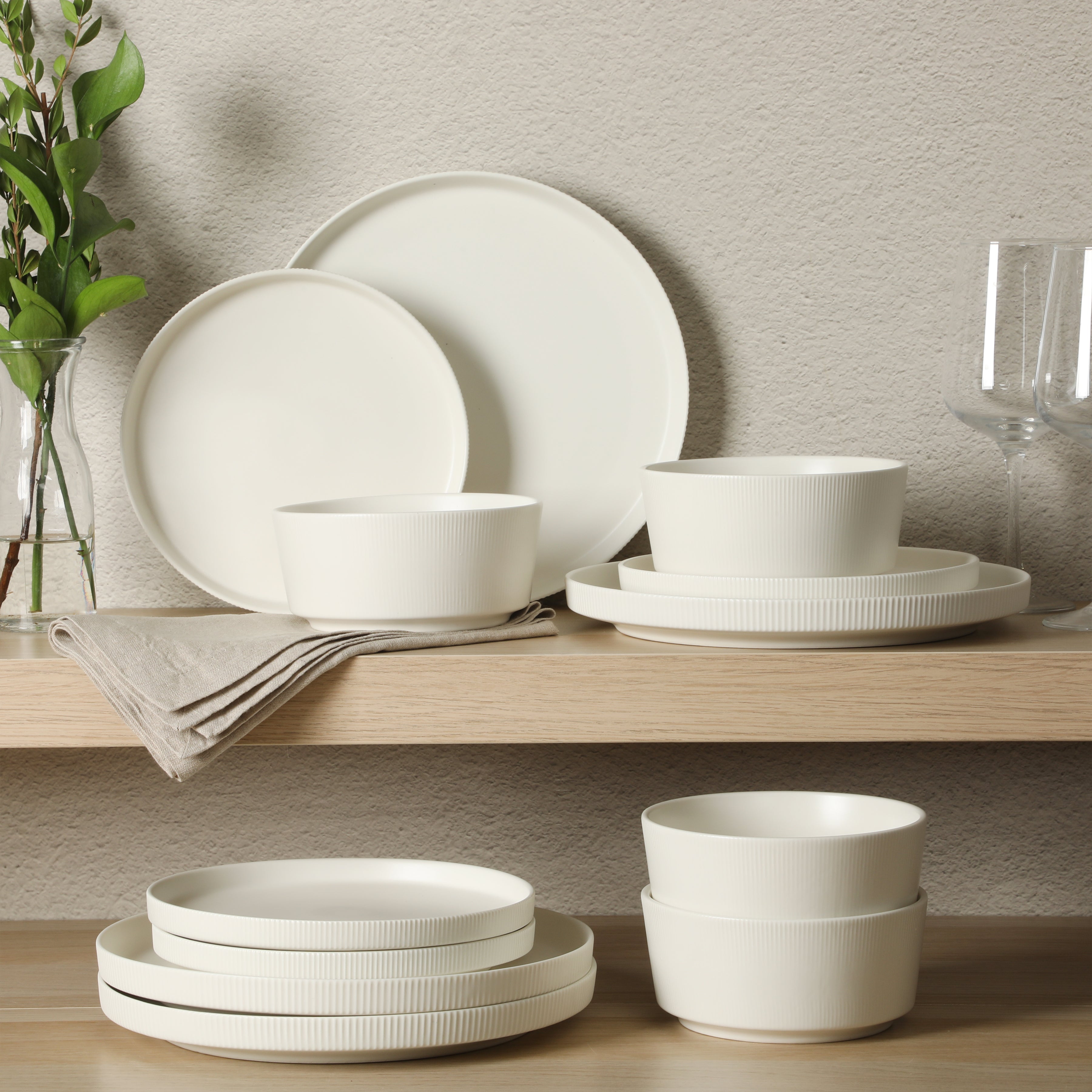 Gibson Home Dempsey Road 12-Piece Stoneware Dinnerware Set – Service for 4, Round Plates and Bowls, Durable Solid Color Modern Embossed Dish Set, Microwave & Dishwasher Safe