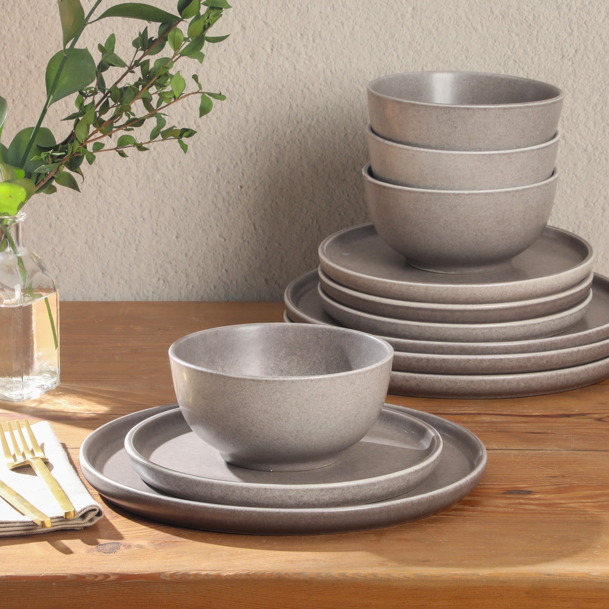 Gibson Elite Eden Rock 12-Piece (Service for 4) Plates and Bowls reactive Glaze Round Dishes Stoneware Ceramic  Dinnerware Set - Matte Brown