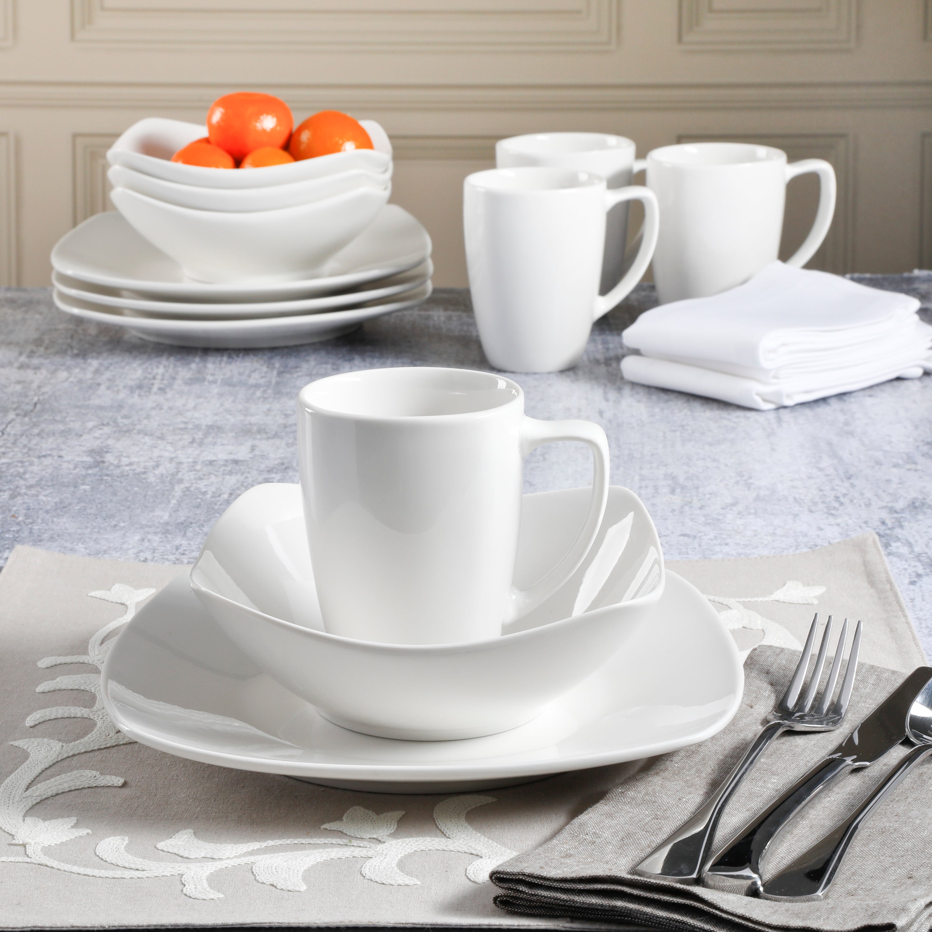 Gibson Home Zen Buffet (Service for 8) 24 Piece Plates and Bowls Porcelain Solid Color Dishes  Ceramic Dinnerware Set - White