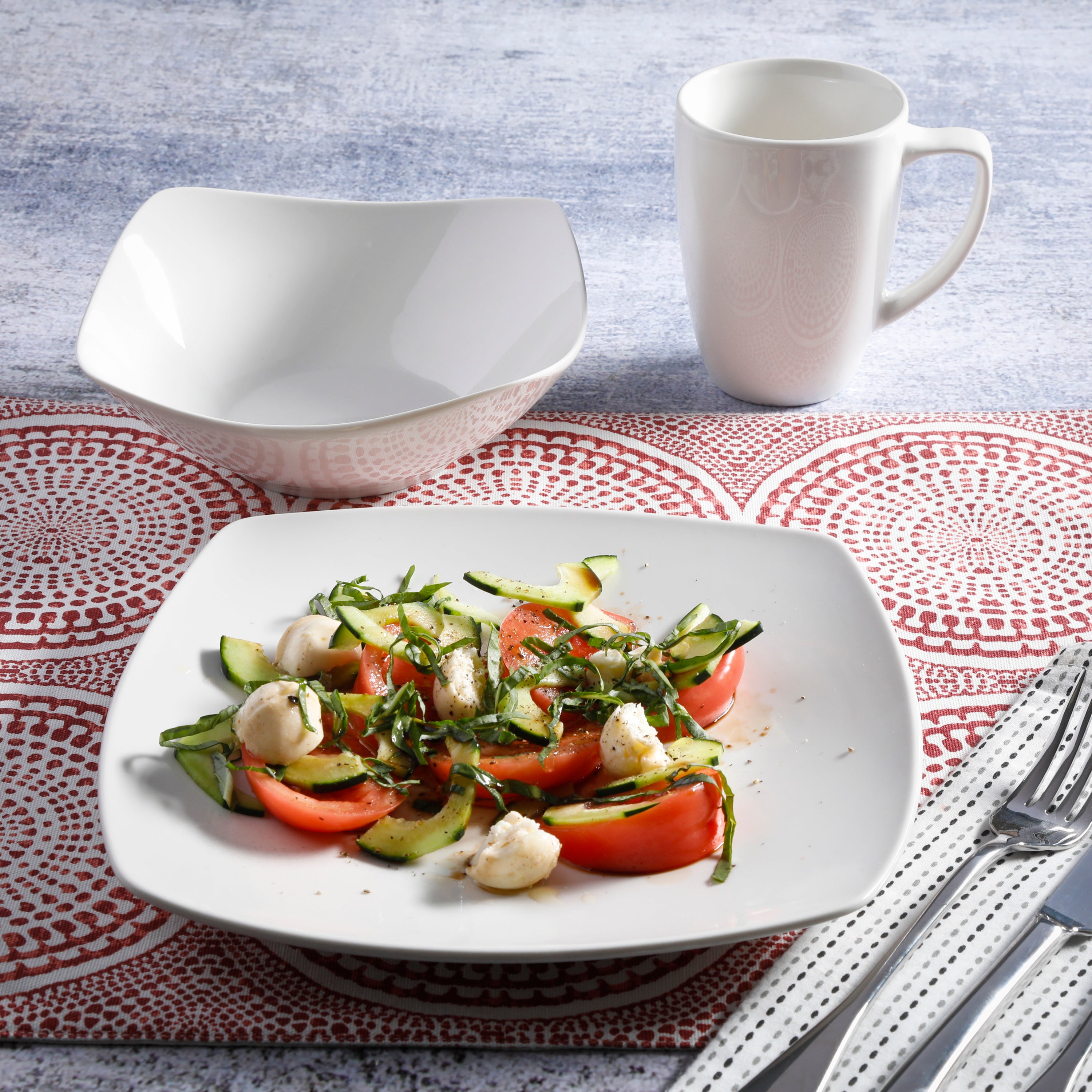 Gibson Home Zen Buffet (Service for 8) 24 Piece Plates and Bowls Porcelain Solid Color Dishes  Ceramic Dinnerware Set - White