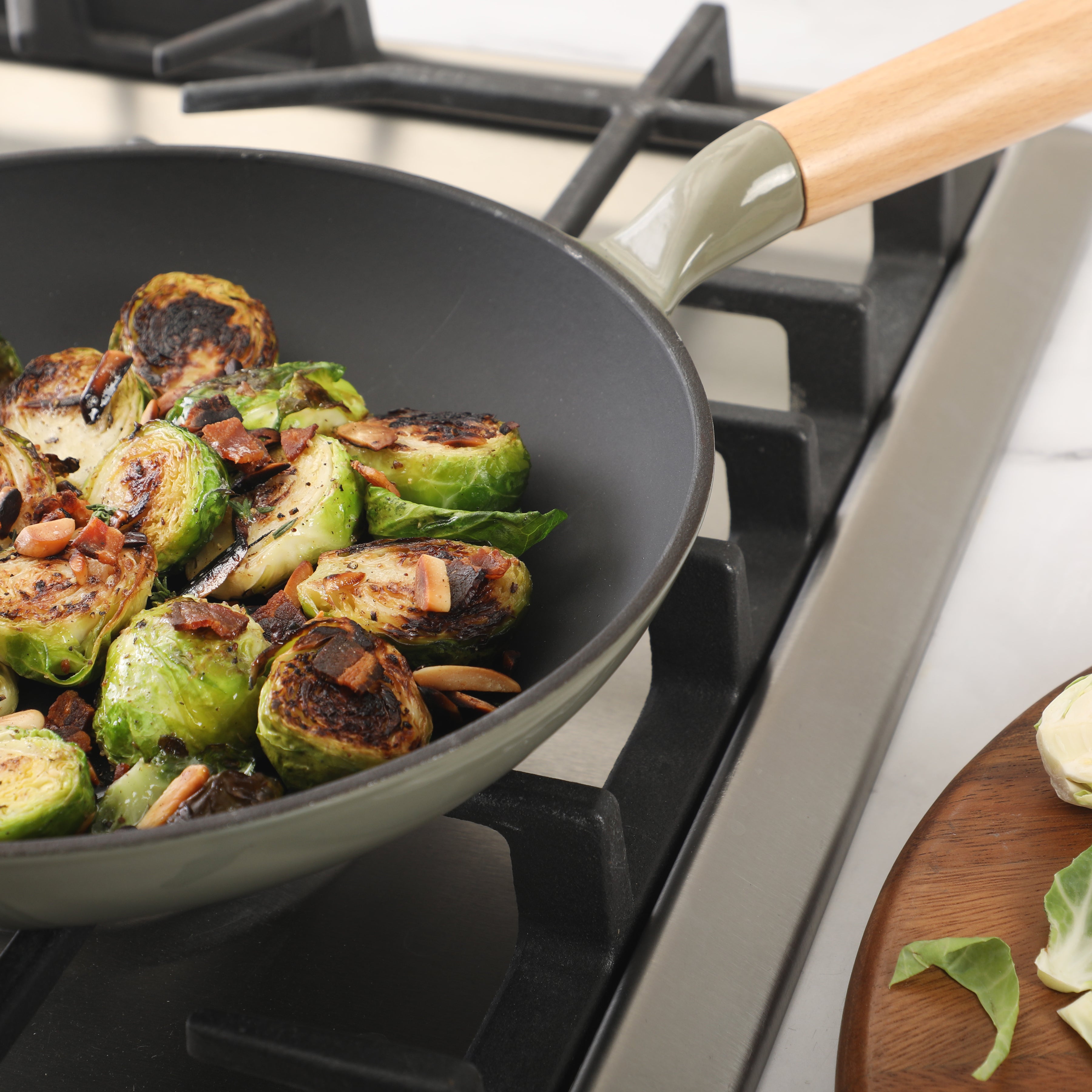 Sur La Table Kitchen Essential Main Canteen 9.5" Pre-Seasoned Cast Iron Skillet w/ Wood Handle, Natural Nonstick Lightweight Frying Pan for Searing, Sautéing & Everyday Cooking