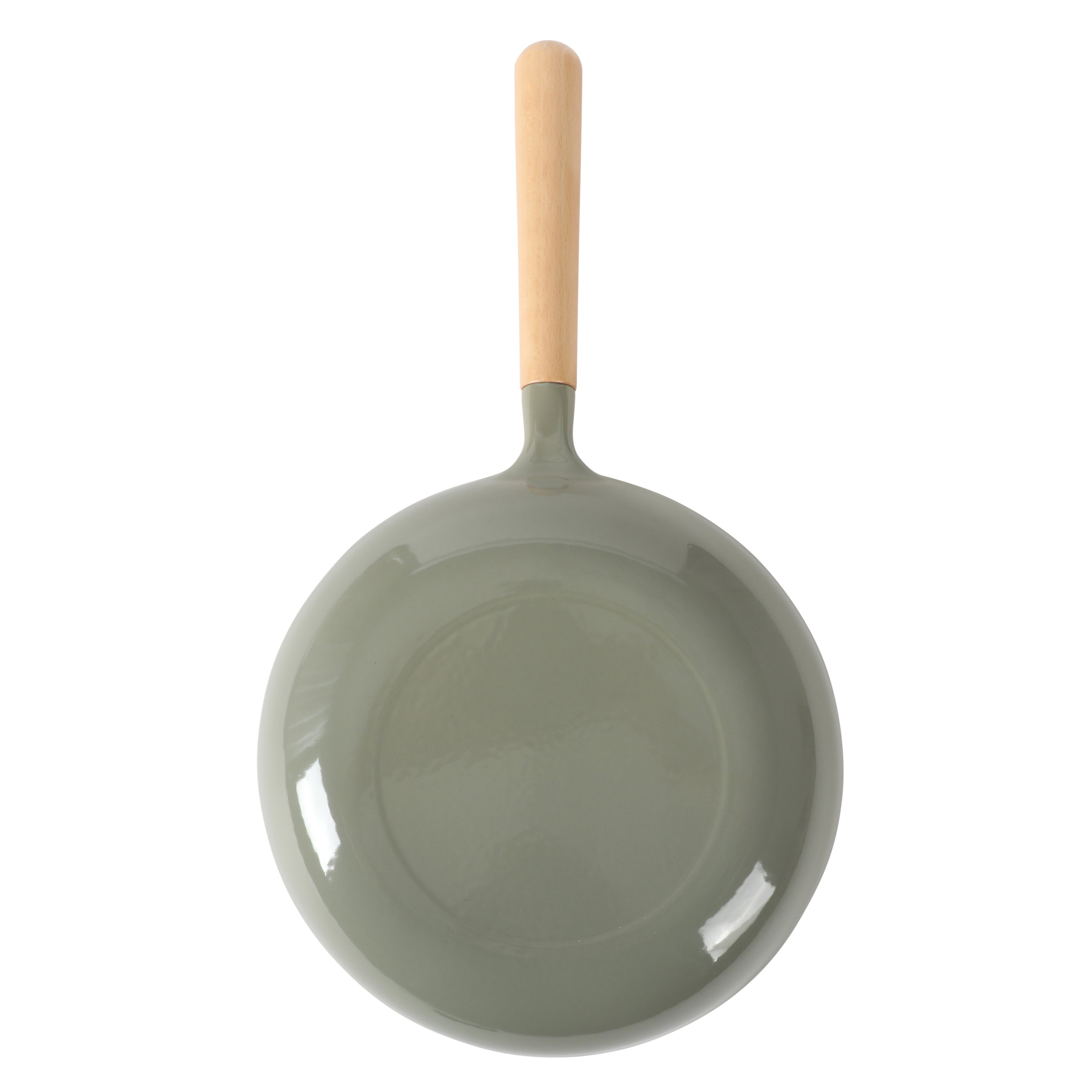 Sur La Table Kitchen Essential Main Canteen 9.5" Pre-Seasoned Cast Iron Skillet w/ Wood Handle, Natural Nonstick Lightweight Frying Pan for Searing, Sautéing & Everyday Cooking