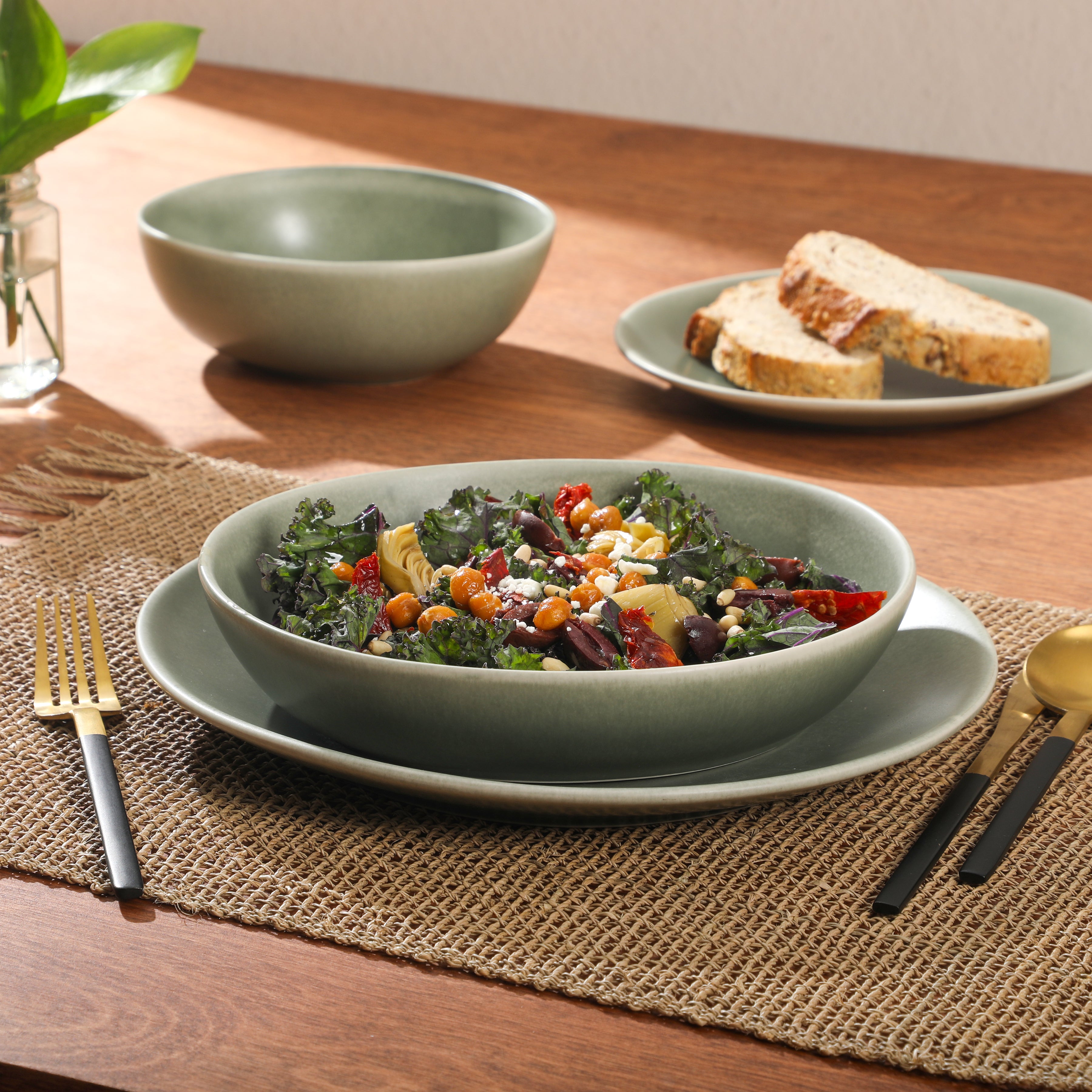Gibson Elite Zion Mist 16 Piece Stoneware Reactive Glaze (Service for 4) Ceramic Plates and Bowls Modern Organic Dinnerware Set