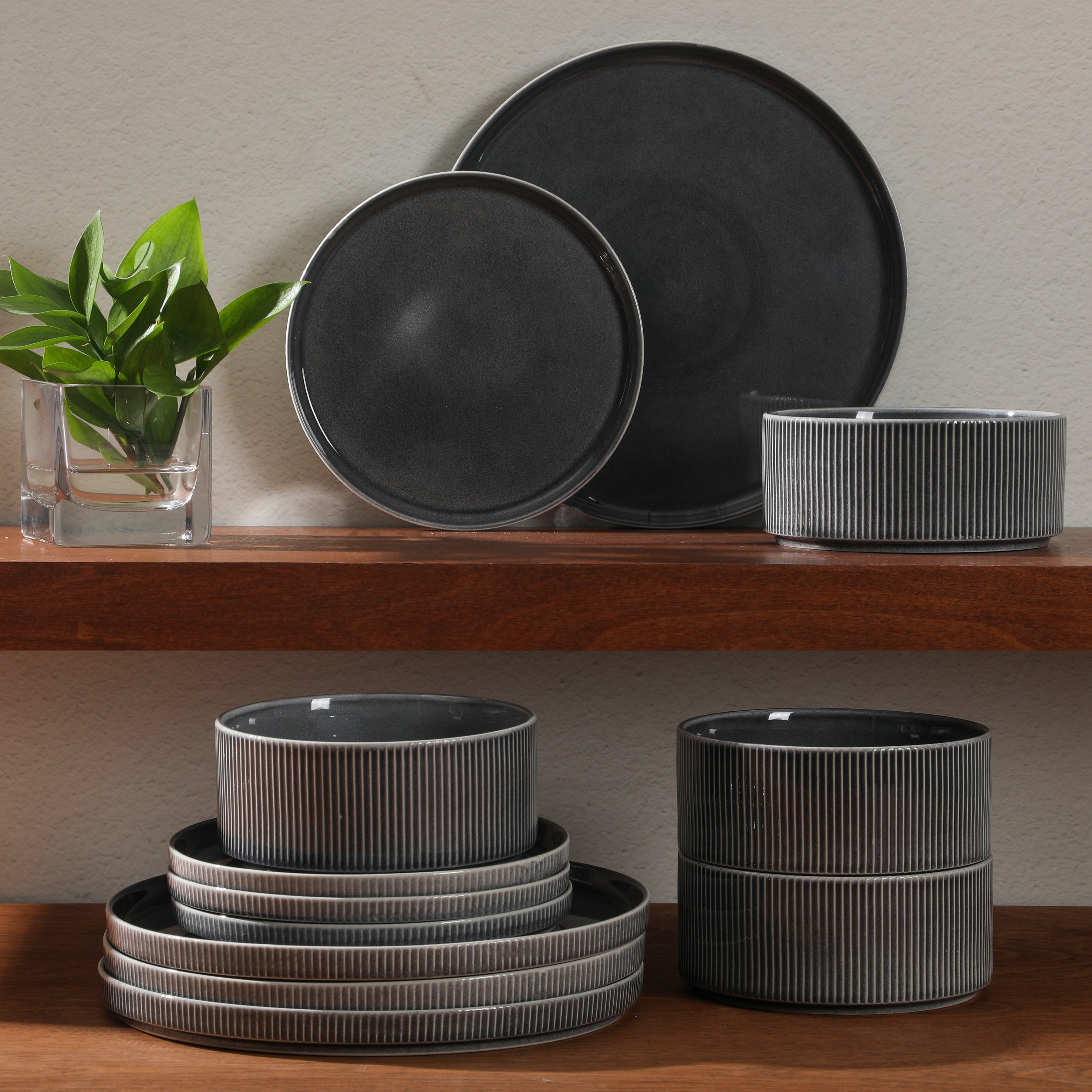 Gibson Elite Solana Coast 12 Piece Stoneware Reactive Glaze (Service for 4) Ceramic Plates and Bowls Modern Shape Embossed Dinnerware Set
