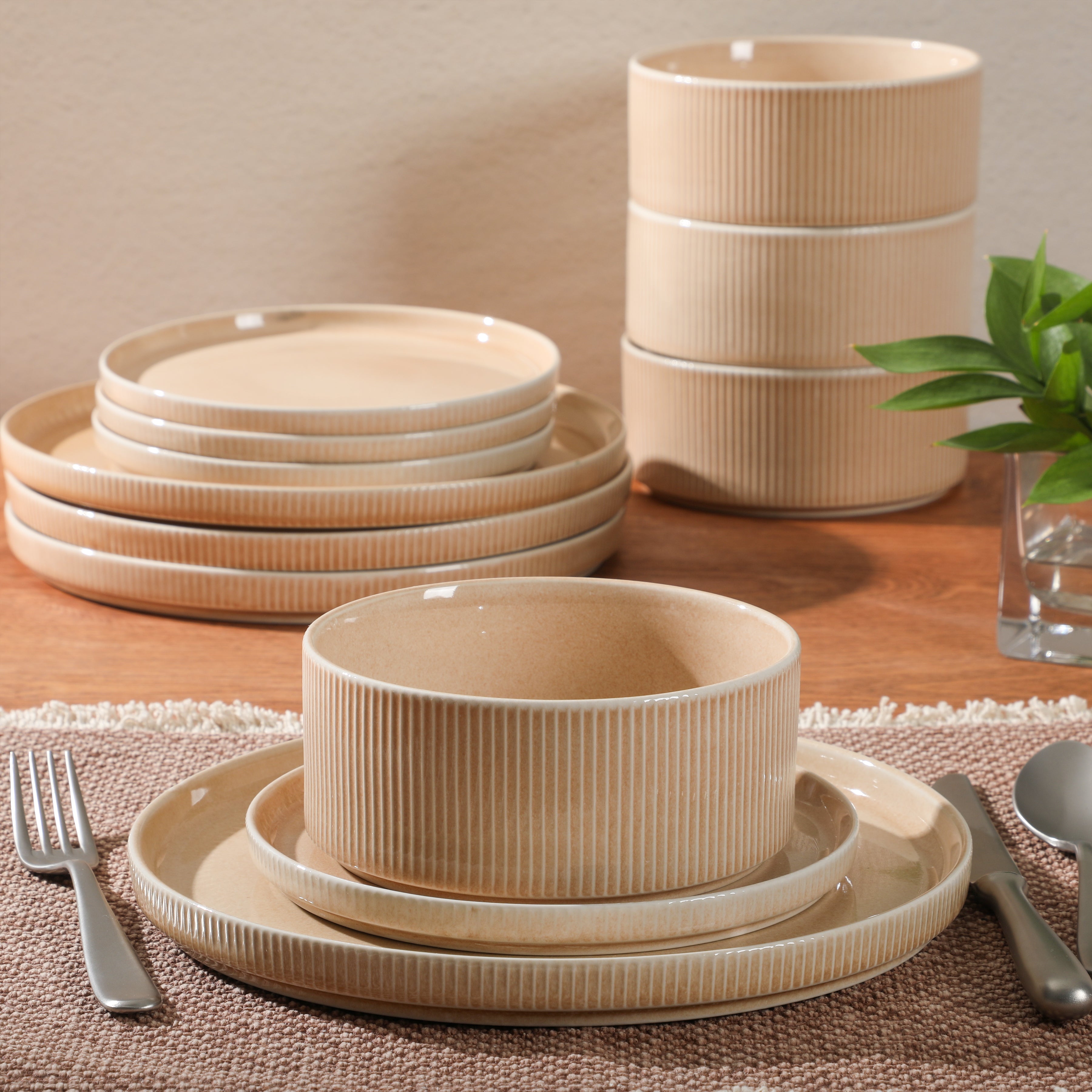 Gibson Elite Solana Coast 12 Piece Stoneware Reactive Glaze (Service for 4) Ceramic Plates and Bowls Modern Shape Embossed Dinnerware Set