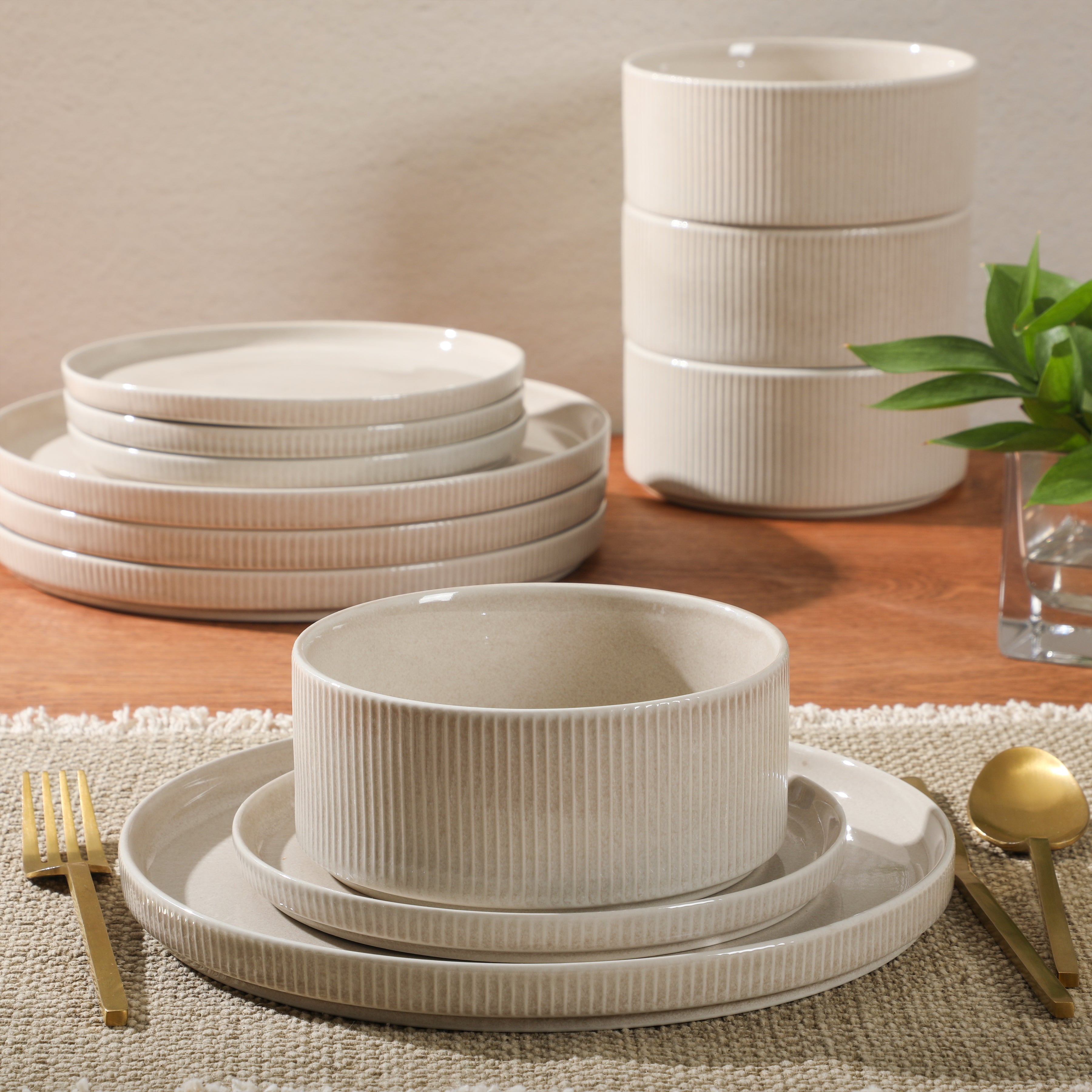 Gibson Elite Solana Coast 12 Piece Stoneware Reactive Glaze (Service for 4) Ceramic Plates and Bowls Modern Shape Embossed Dinnerware Set