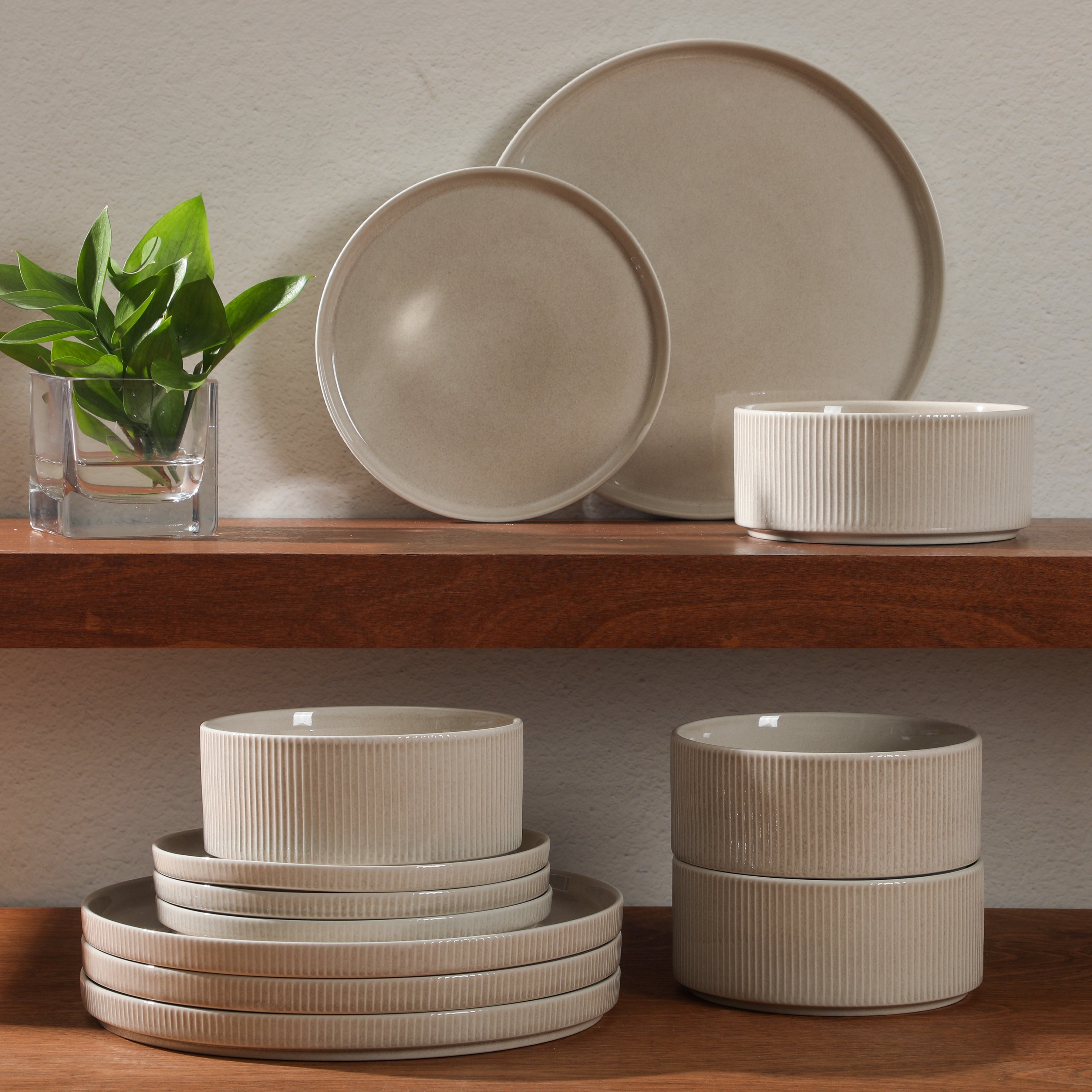 Gibson Elite Solana Coast 12 Piece Stoneware Reactive Glaze (Service for 4) Ceramic Plates and Bowls Modern Shape Embossed Dinnerware Set