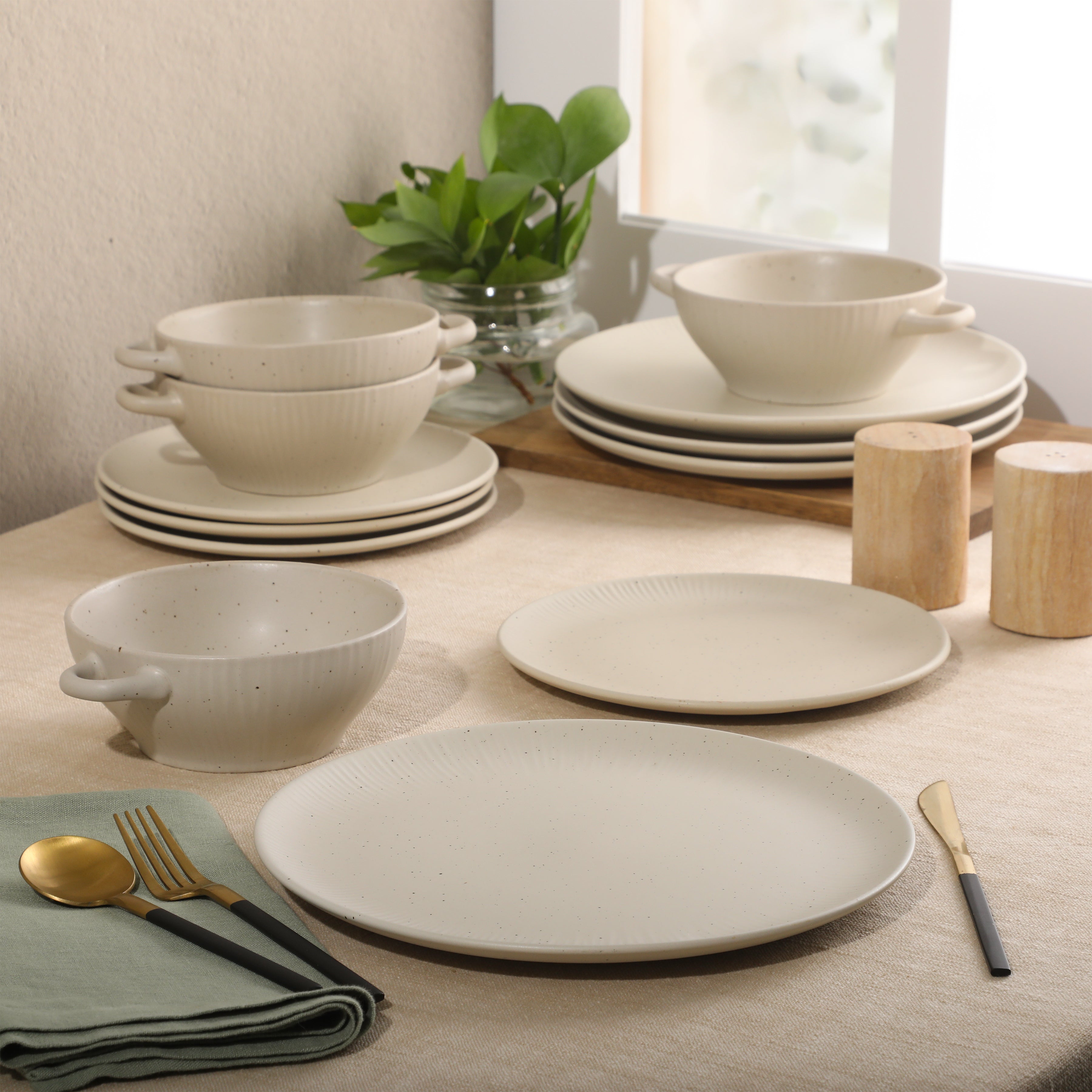 Gibson Elite Clover Hill 12-Piece Stoneware Dinnerware Set – Embossed Plates and Bowls with Matte Speckled Reactive Glaze, Service for 4 – Microwave & Dishwasher Safe