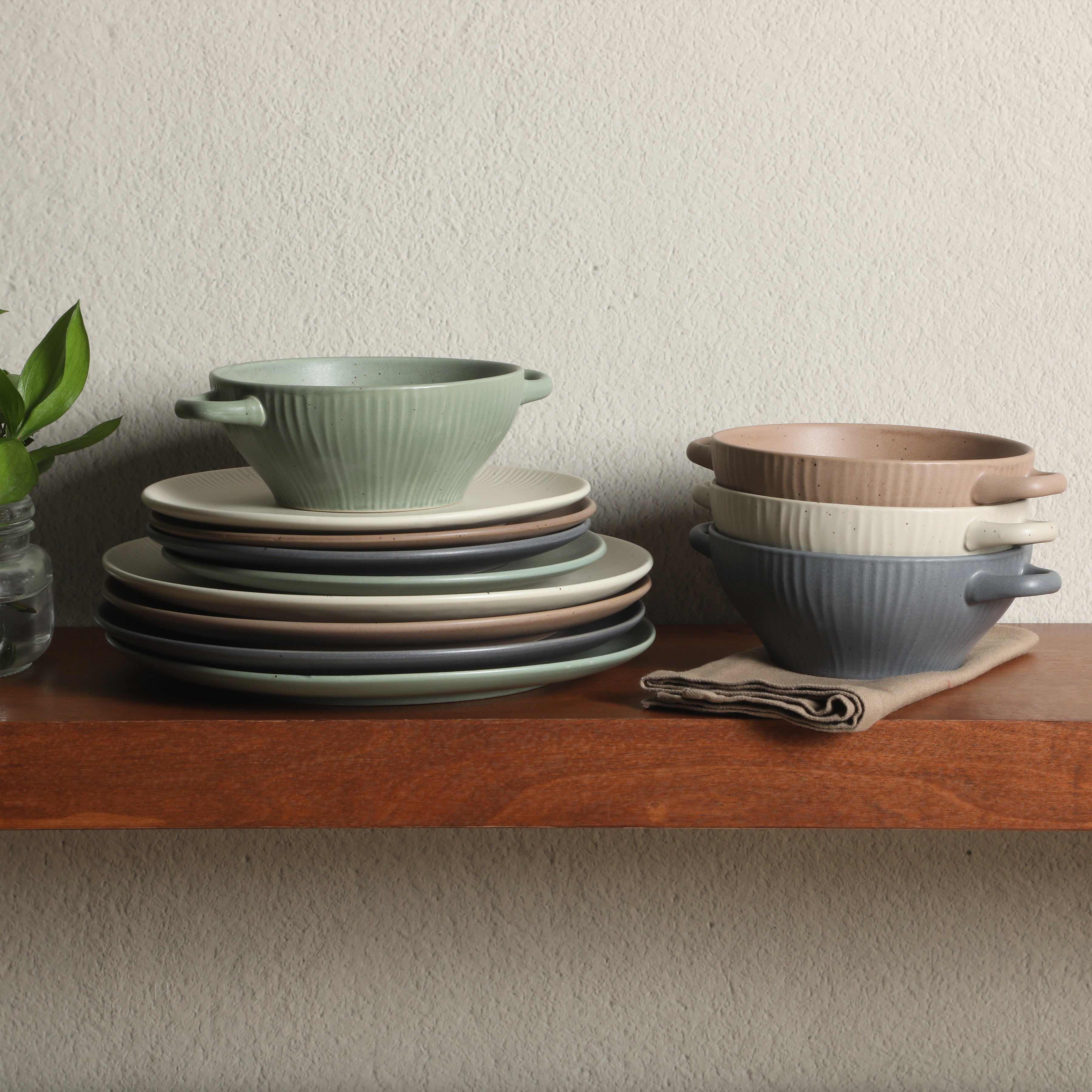 Gibson Elite Clover Hill 12-Piece Stoneware Dinnerware Set – Embossed Plates and Bowls with Matte Speckled Reactive Glaze, Service for 4 – Microwave & Dishwasher Safe