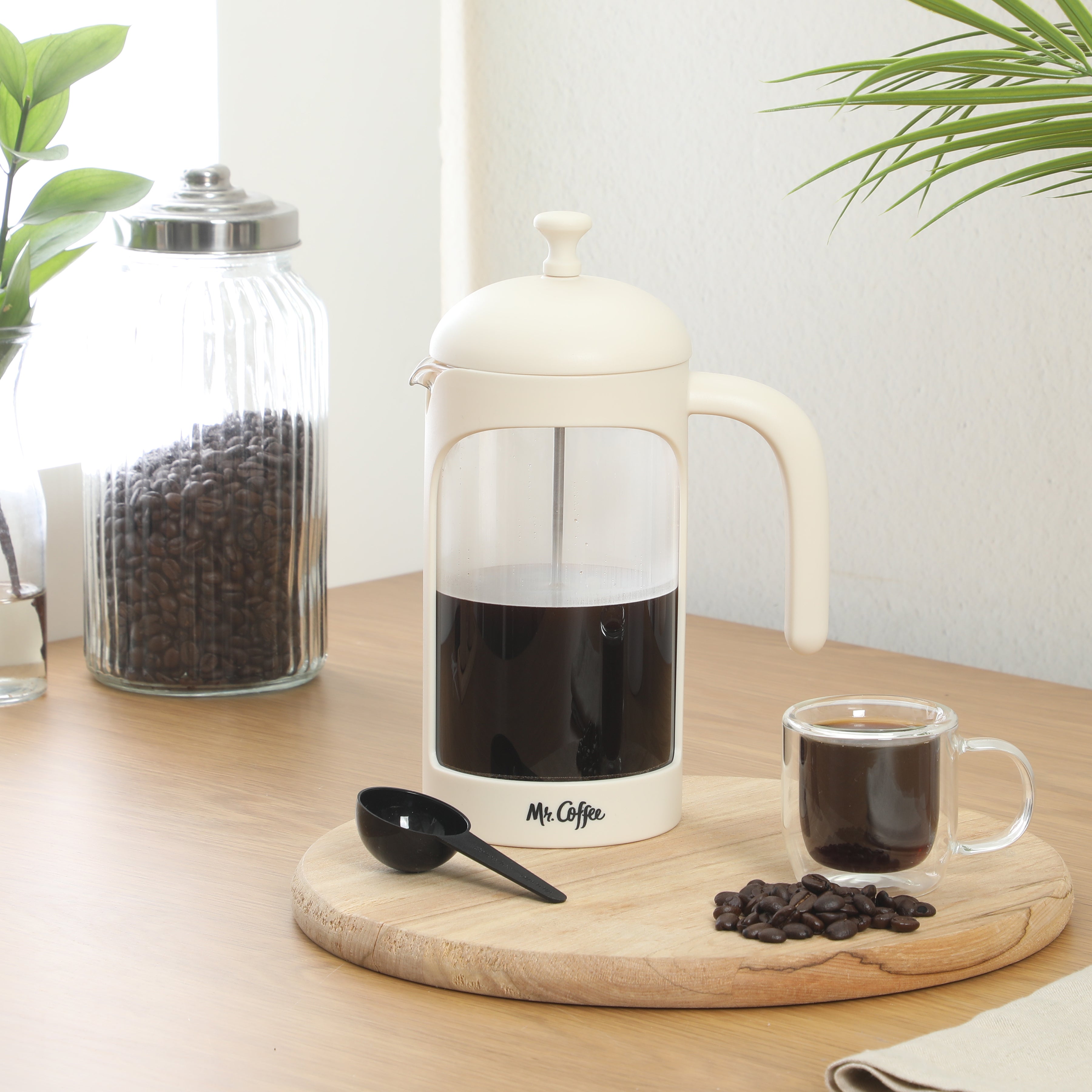 Mr. Coffee Retro Brew French Press Coffee Maker, 31 oz. Glass Carafe with High Heat Resistant Durable Borosilicate Glass & Colorful Frame and Plunger, Includes Coffee Scoop