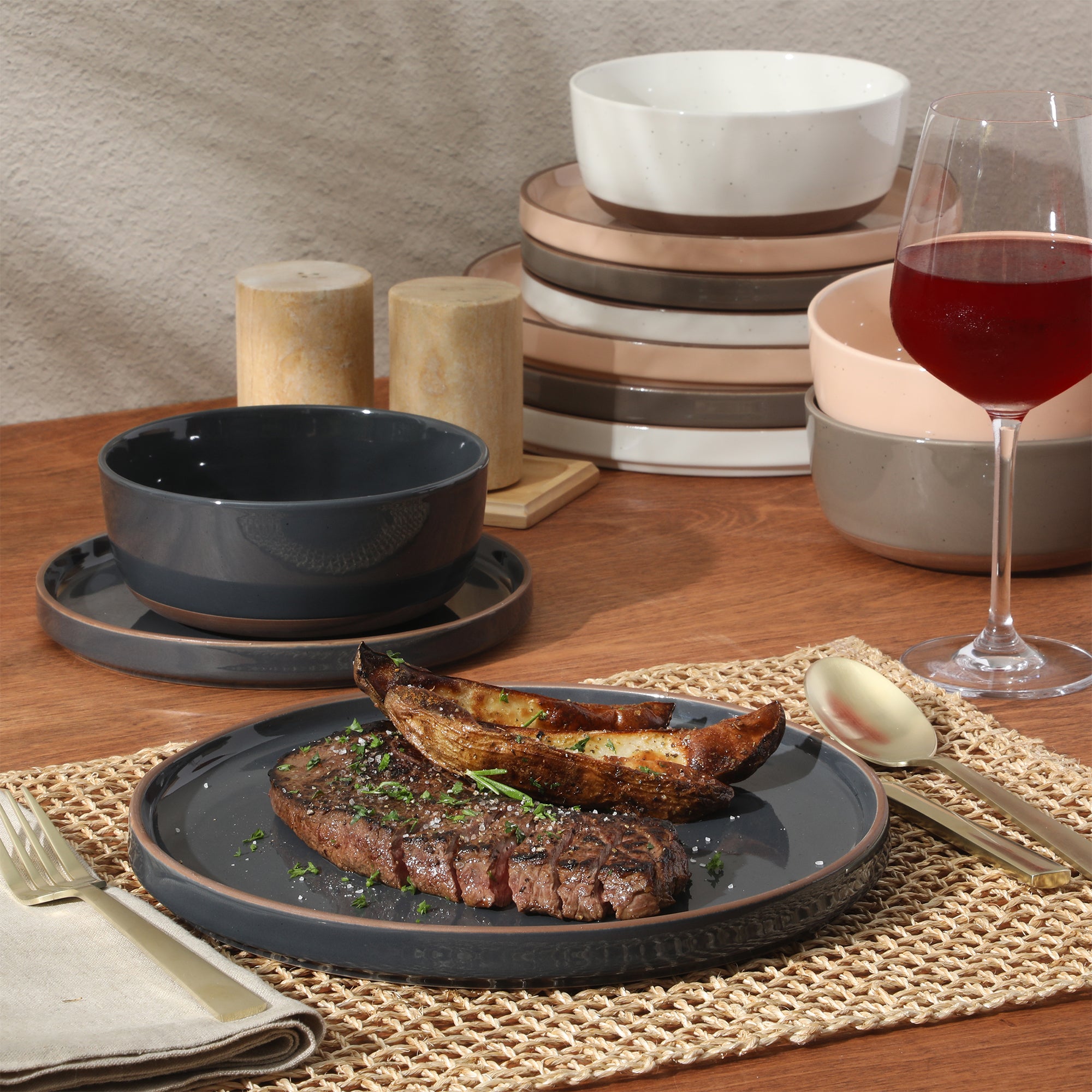 Gibson Elite Northrock Stoneware Dinnerware Set, 16-Piece Service for 4 Plates and Bowls Set – Dishes with Hand-Painted Terracotta Base