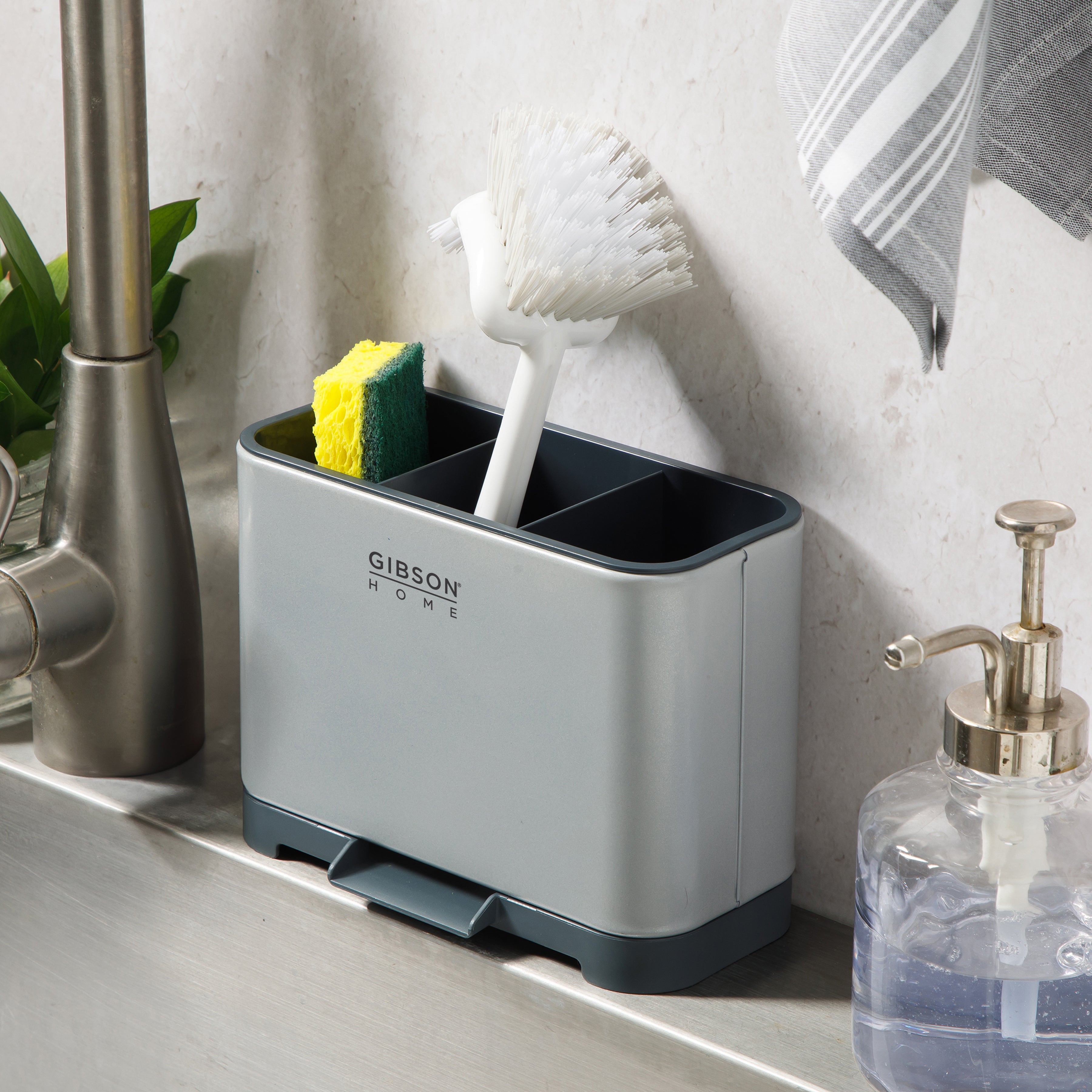 Gibson Home Ledgebrook Sink Caddy With Metal Panel, Sponge Holder for Kitchen Sink, Countertop Organizer and Storage Essentials With Drain Board