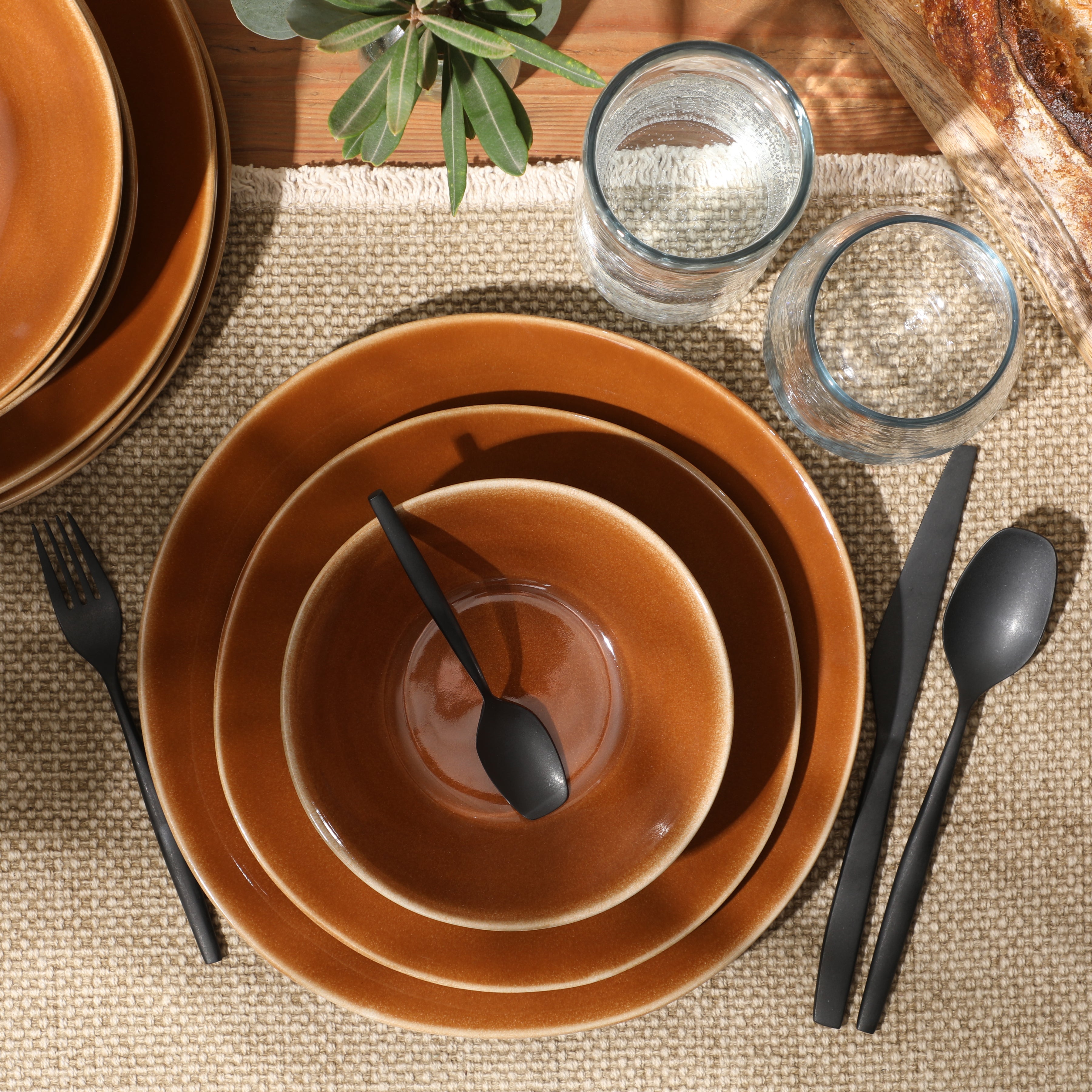 Bloomhouse Montecito Breeze 16 Piece (Service for 4) Double Plates and Bowls Stoneware Reactive Glaze Dinnerware Set