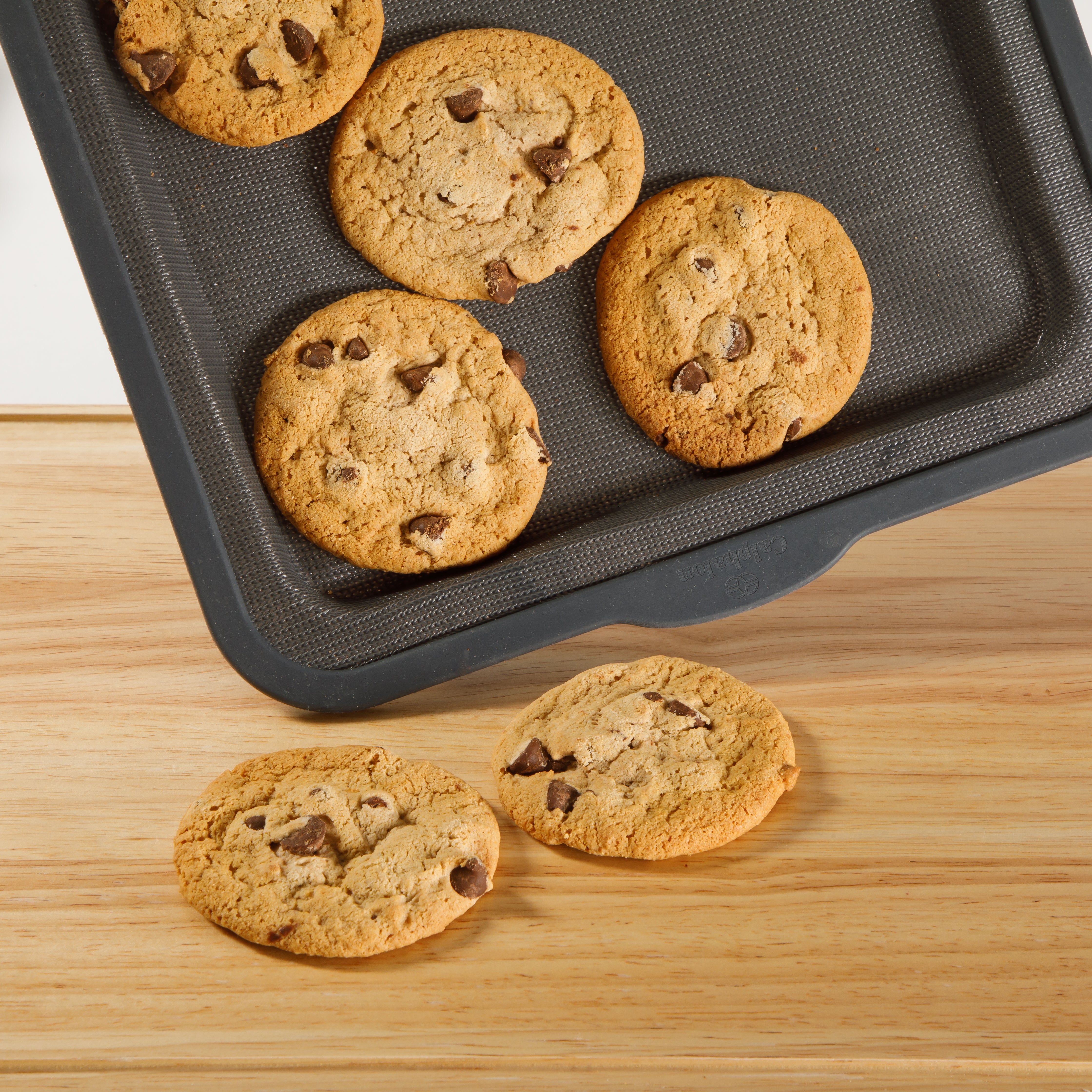 Calphalon Omni Exclusive Technology Fiber Glass Silicone Gel 6 Piece Ultra Air Flow Bakeware Set