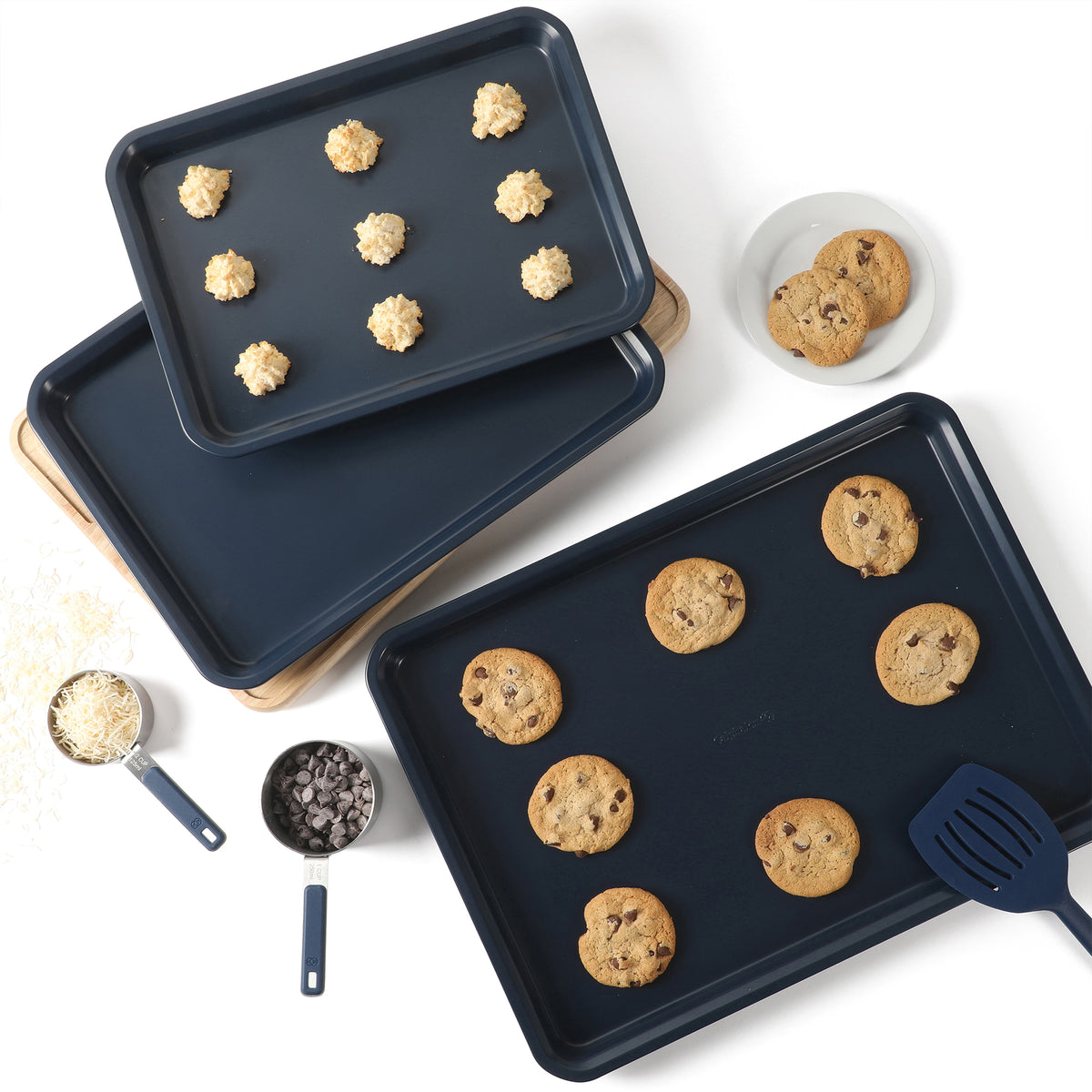 Calphalon Legacy 3 Piece 18", 15" and 13" PFA Free Nonstick Cookie Sheet Set