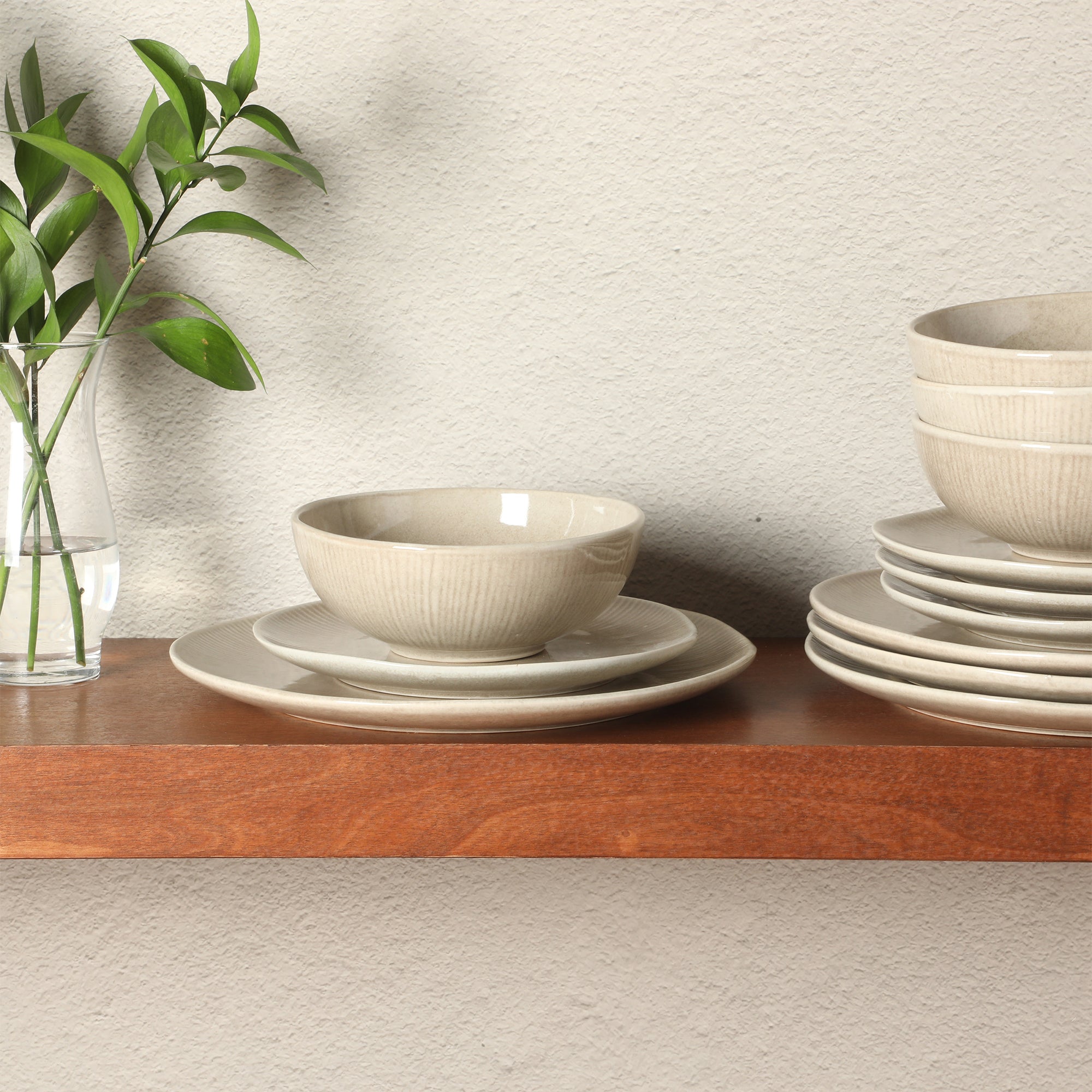 Gibson Elite Sandy Pines 12-Piece Dinnerware Set